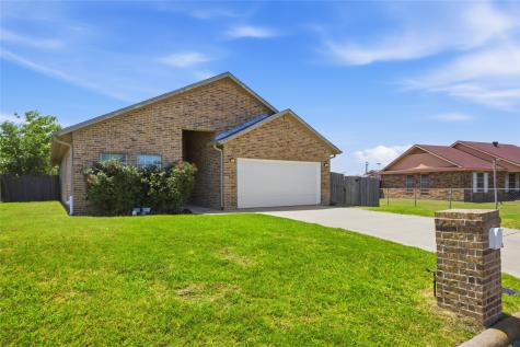 1502 Reed Street Greenville TX 75401