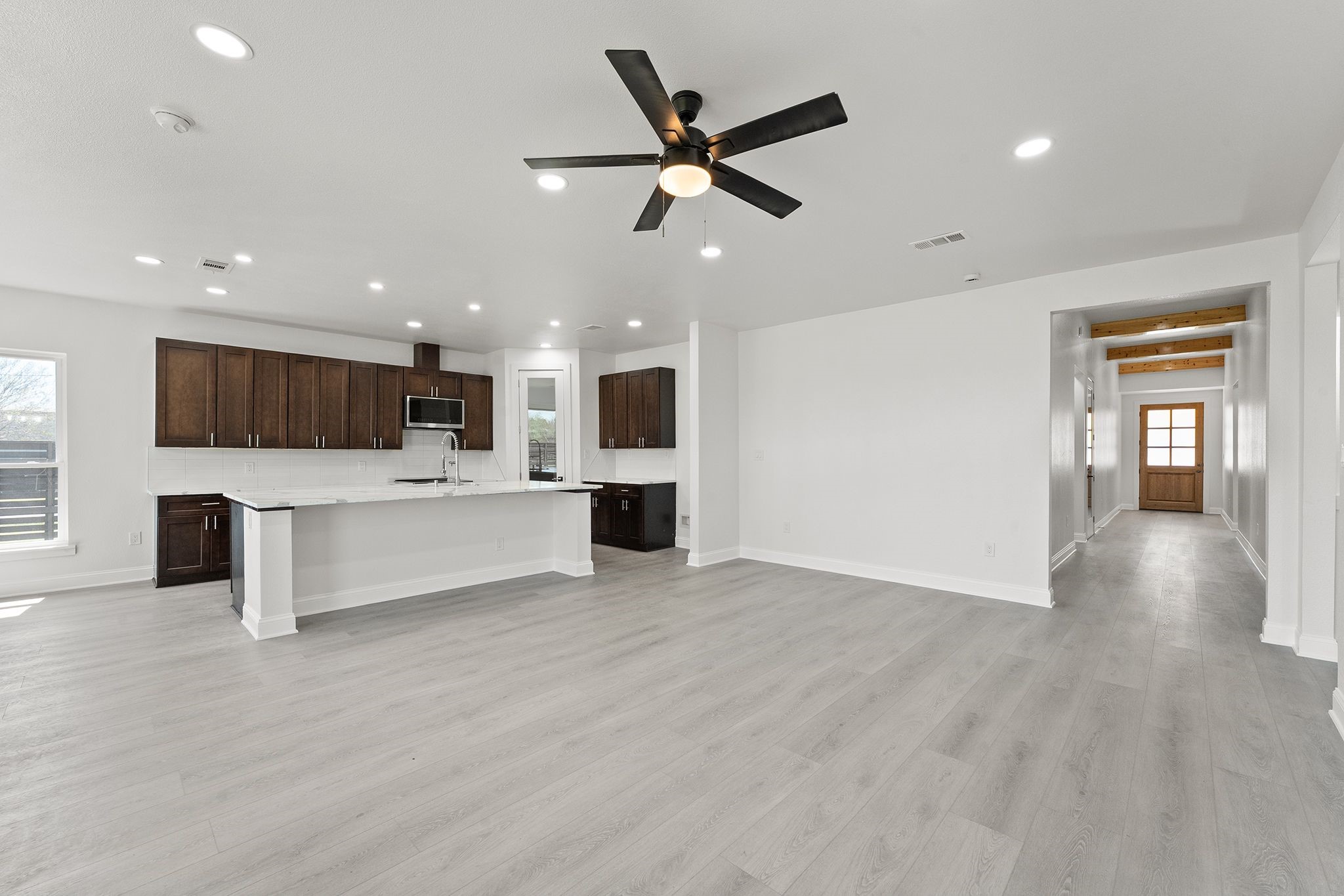 809 S Adelaide Street Terrell TX 75160