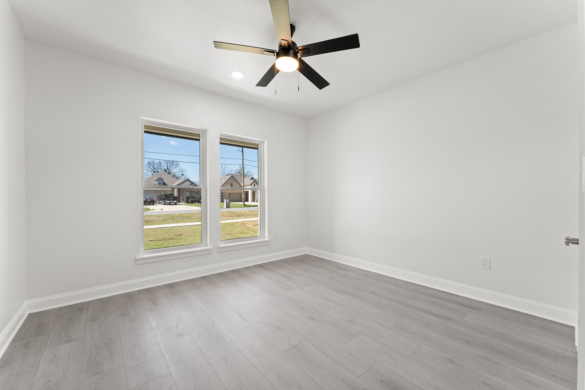 809 S Adelaide Street Terrell TX 75160