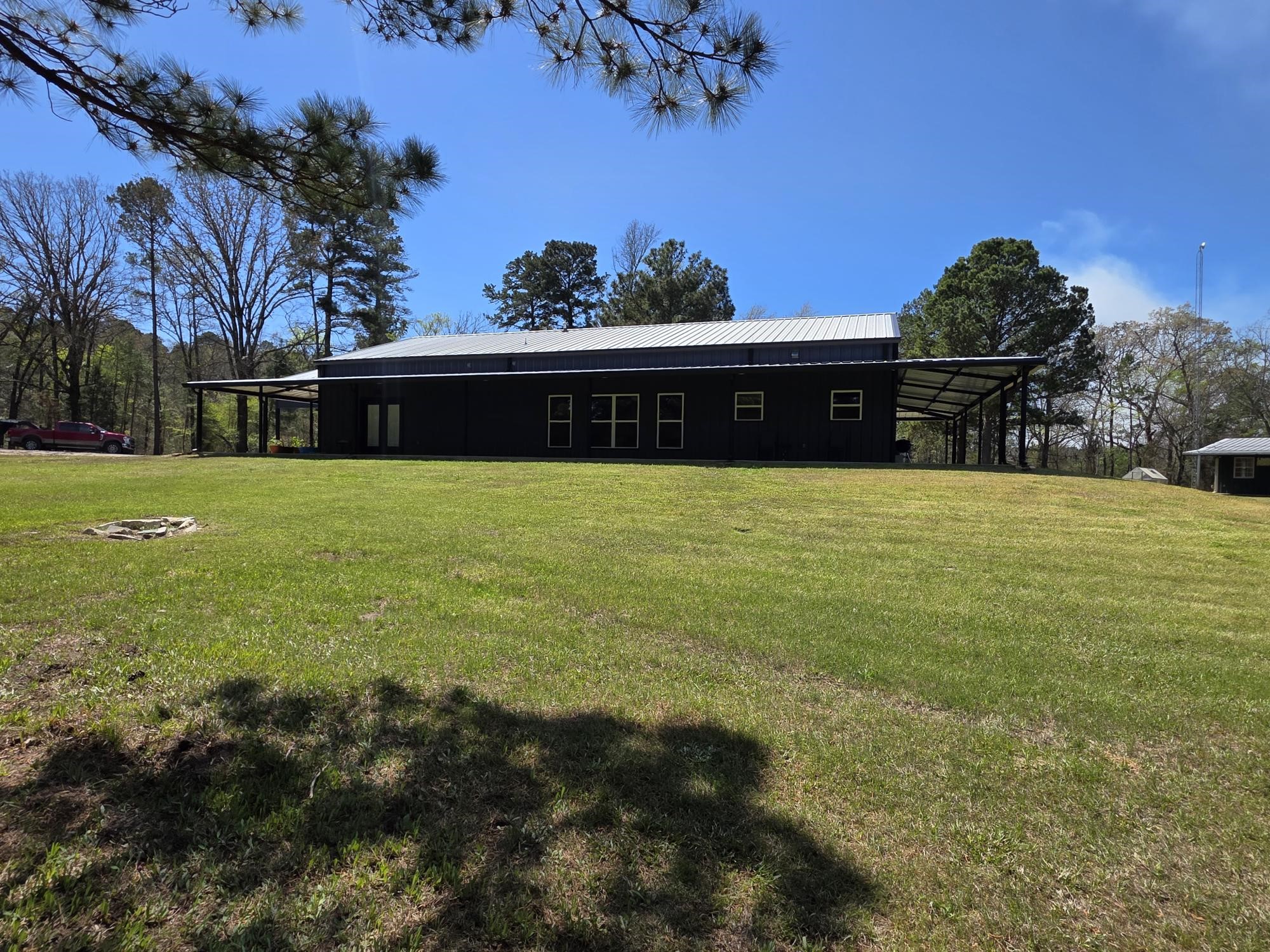448 County Road 3955 Mineola TX 75773