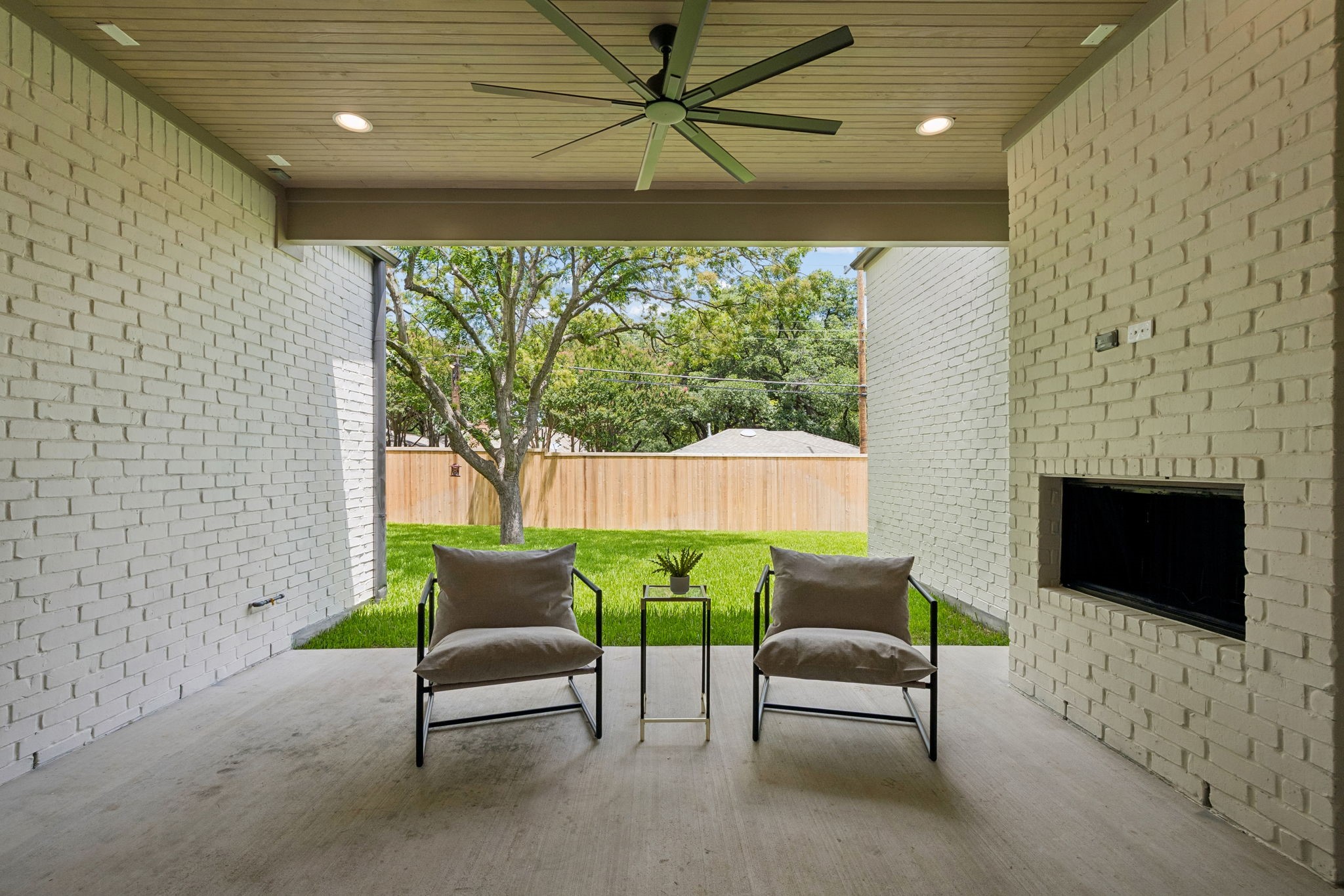 6207 Sudbury Drive Dallas TX 75214