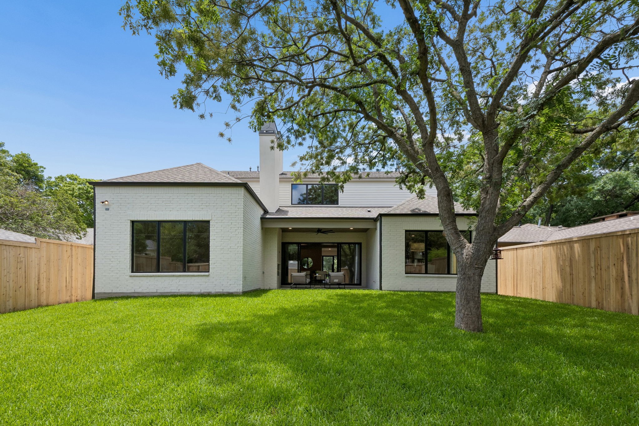 6207 Sudbury Drive Dallas TX 75214