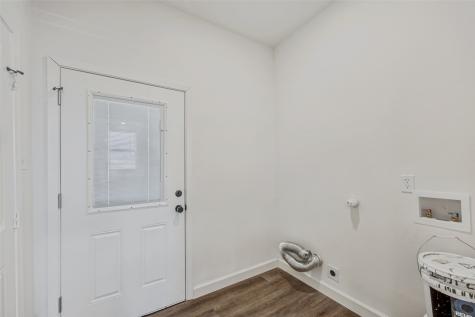 1704 S Jennings Avenue Fort Worth TX 76110