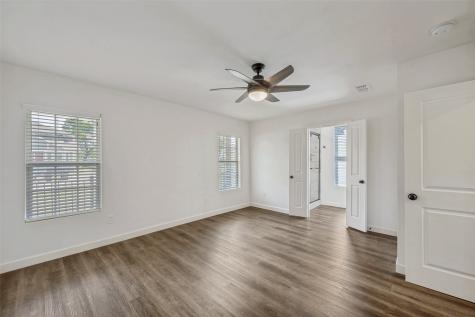 1704 S Jennings Avenue Fort Worth TX 76110