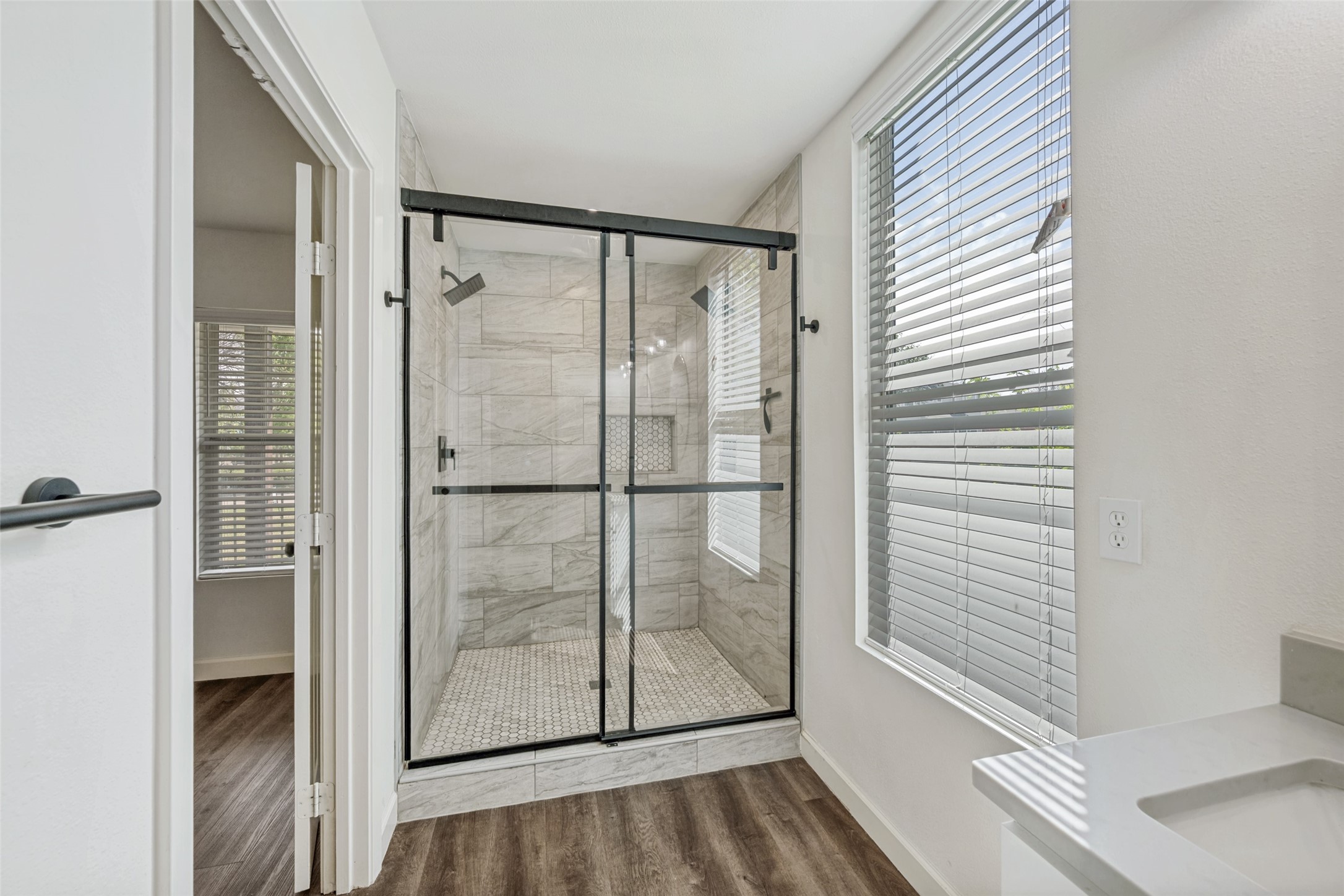1704 S Jennings Avenue Fort Worth TX 76110
