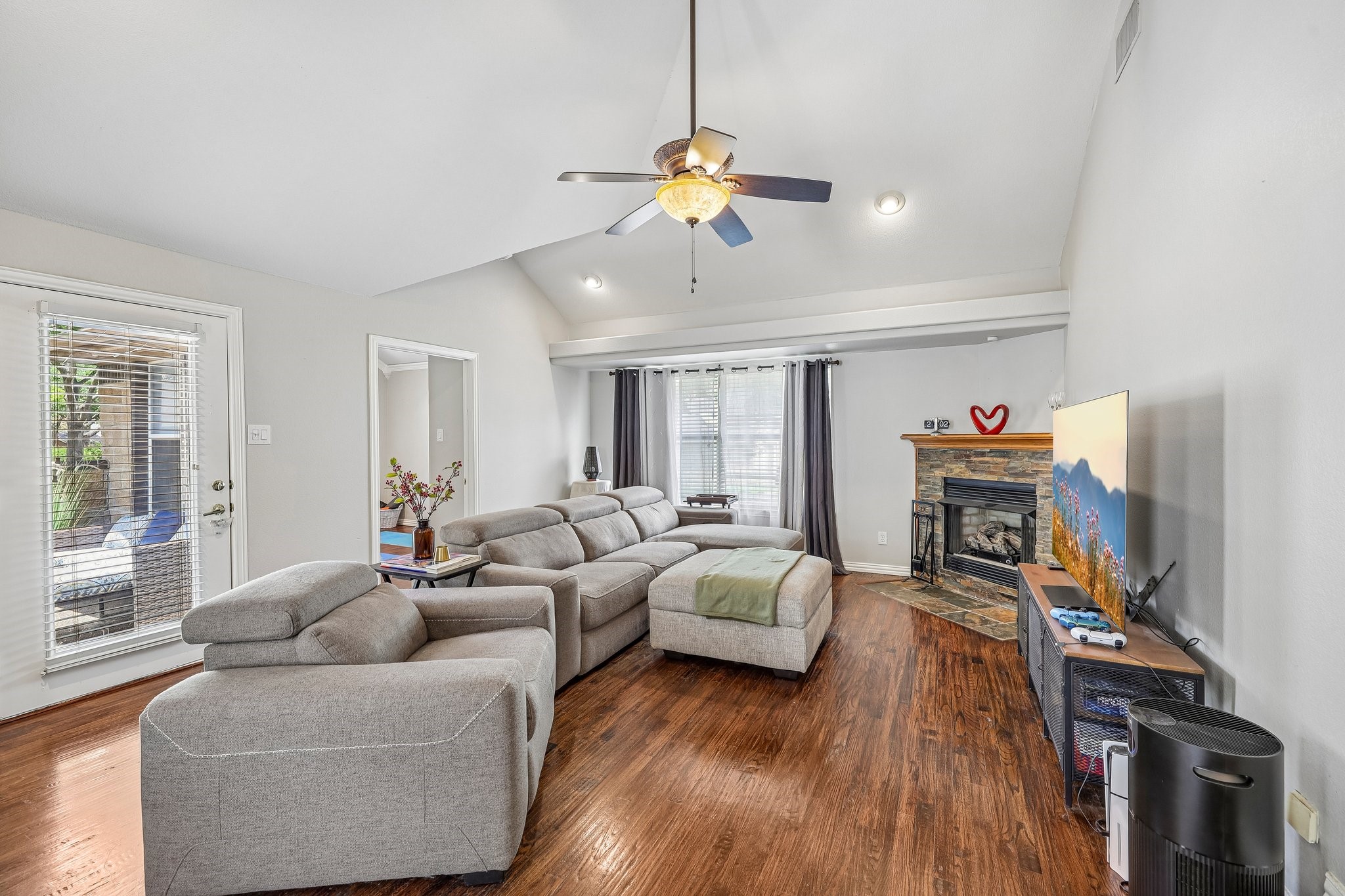 408 Milla Lane Euless TX 76039