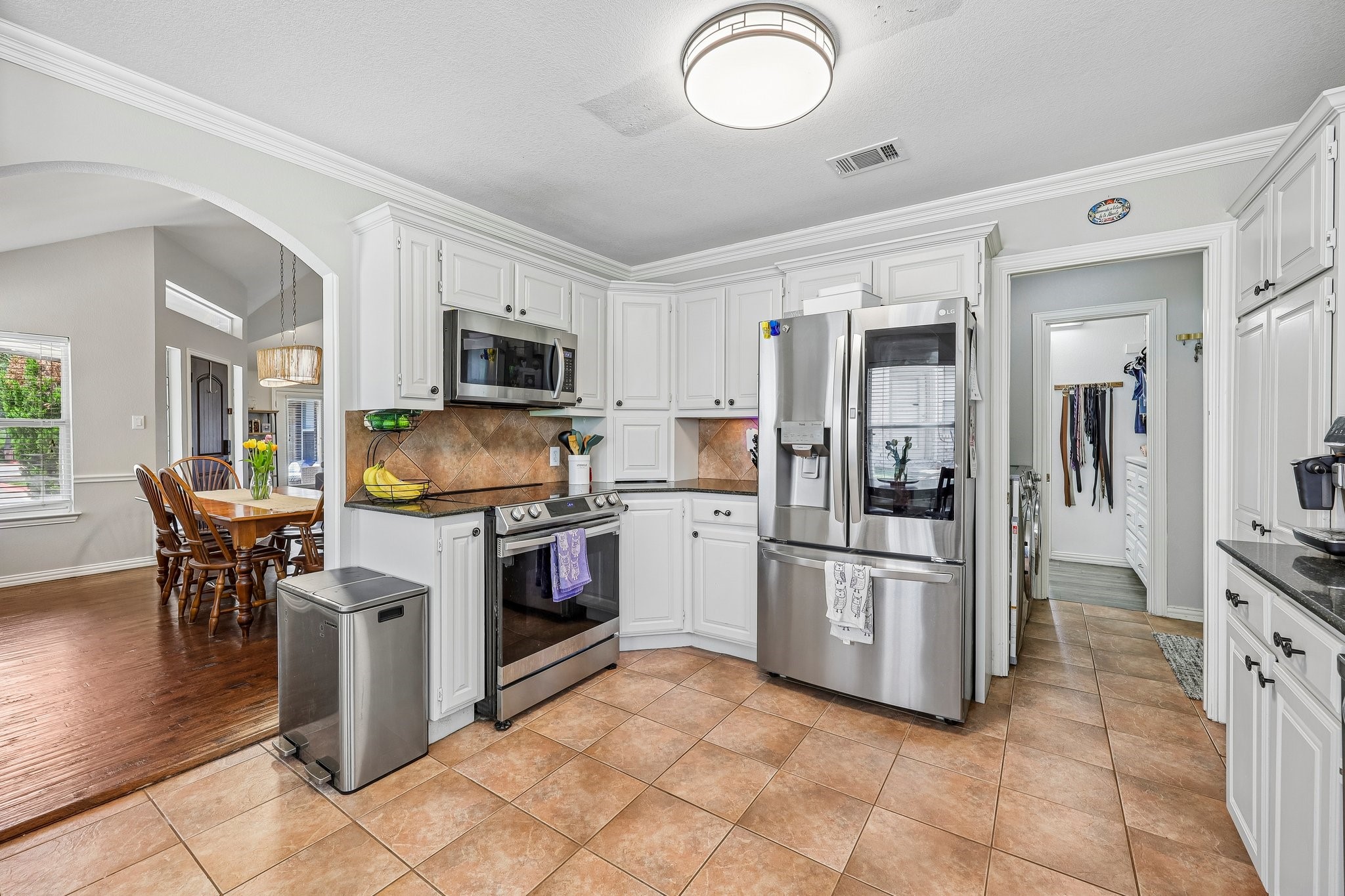408 Milla Lane Euless TX 76039
