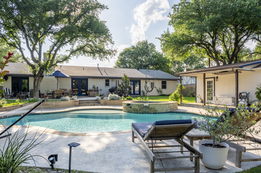 113 Hidden Valley Drive Aledo TX 76008