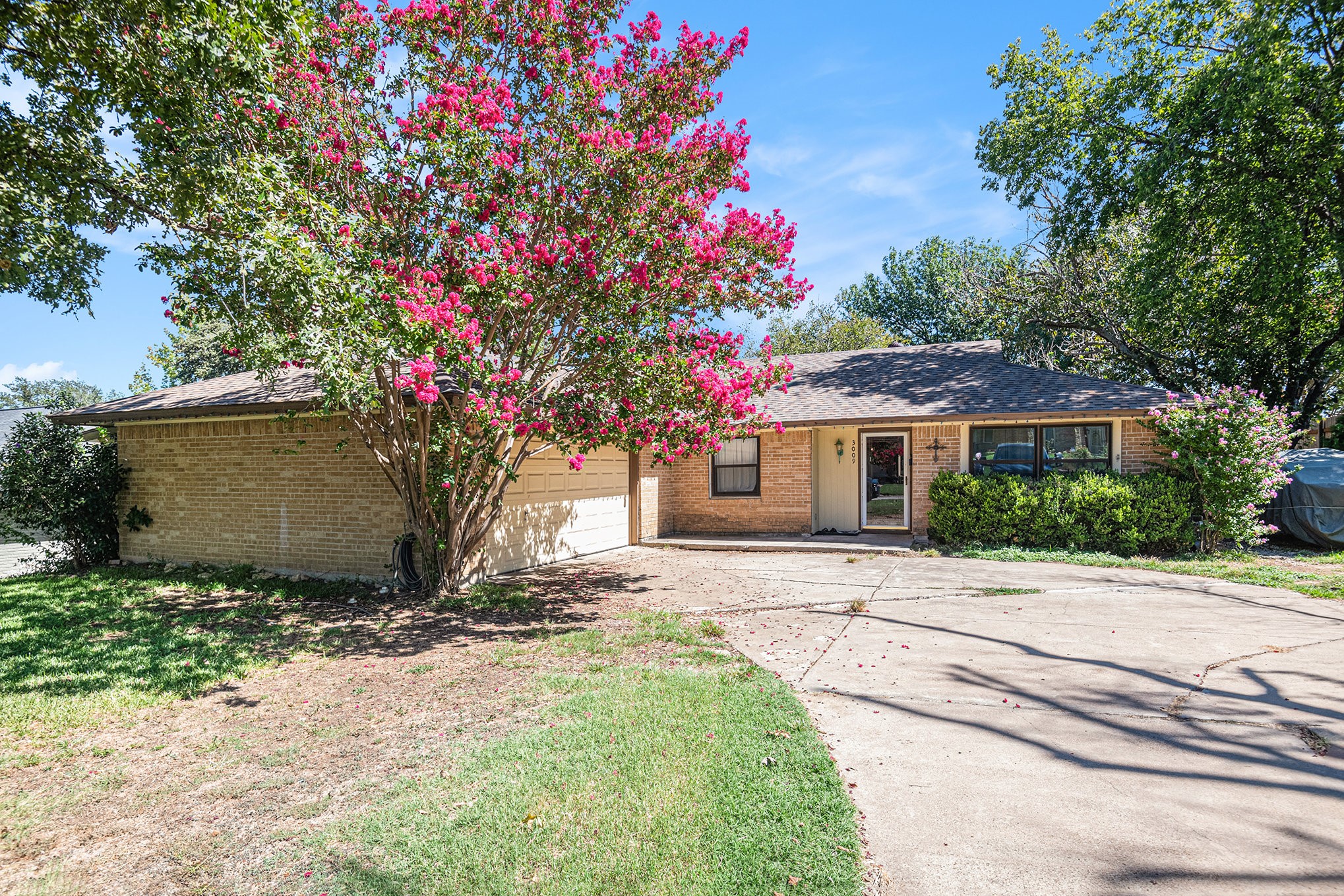 3009 Gunnison Trail Fort Worth TX 76116
