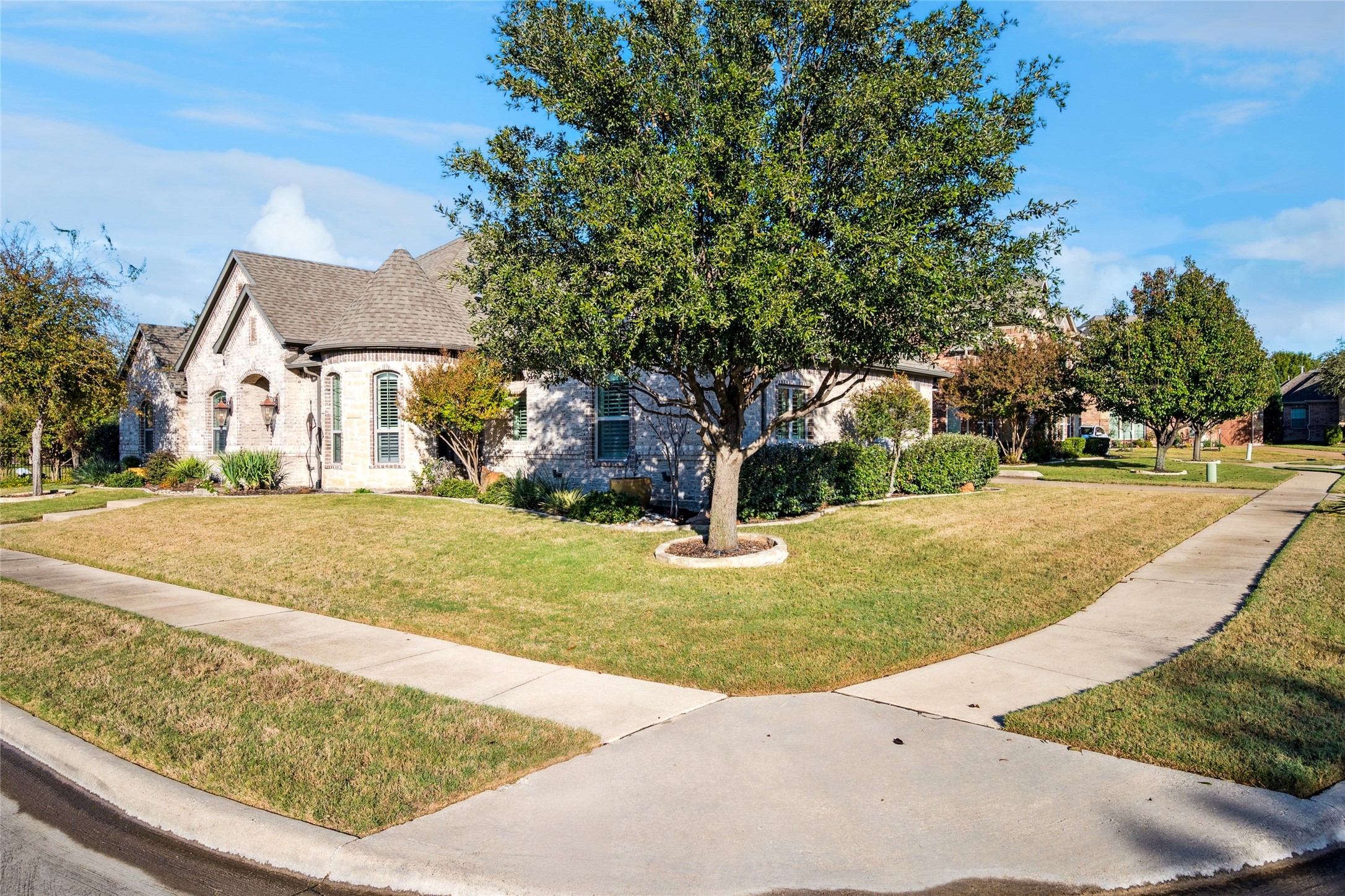6709 S Fork Drive North Richland Hills TX 76182