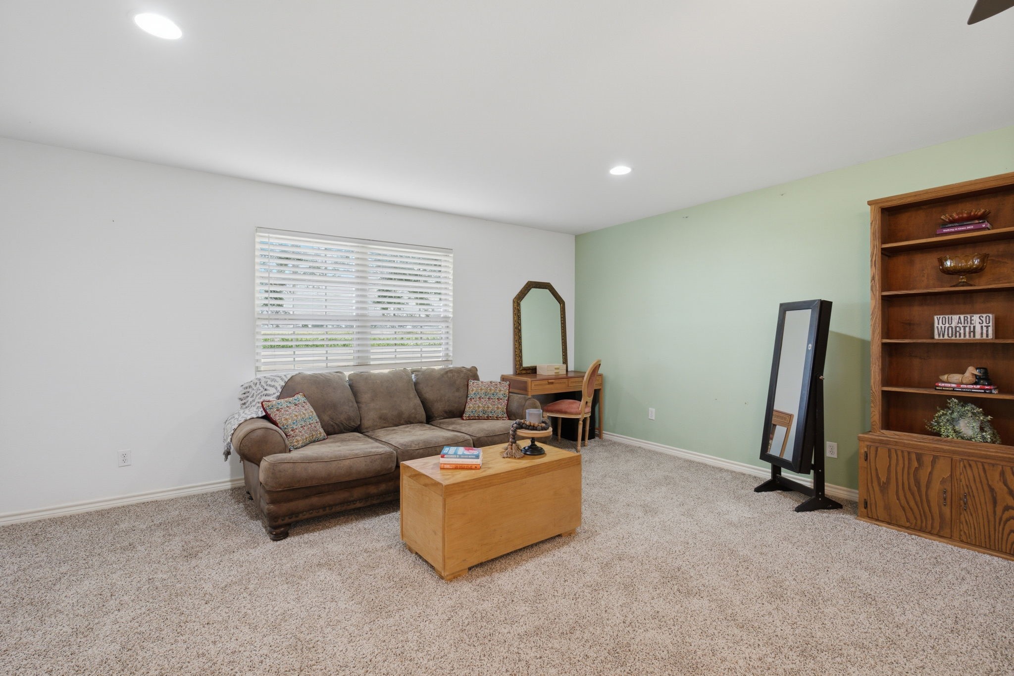 300 W Locust Street Leonard TX 75452