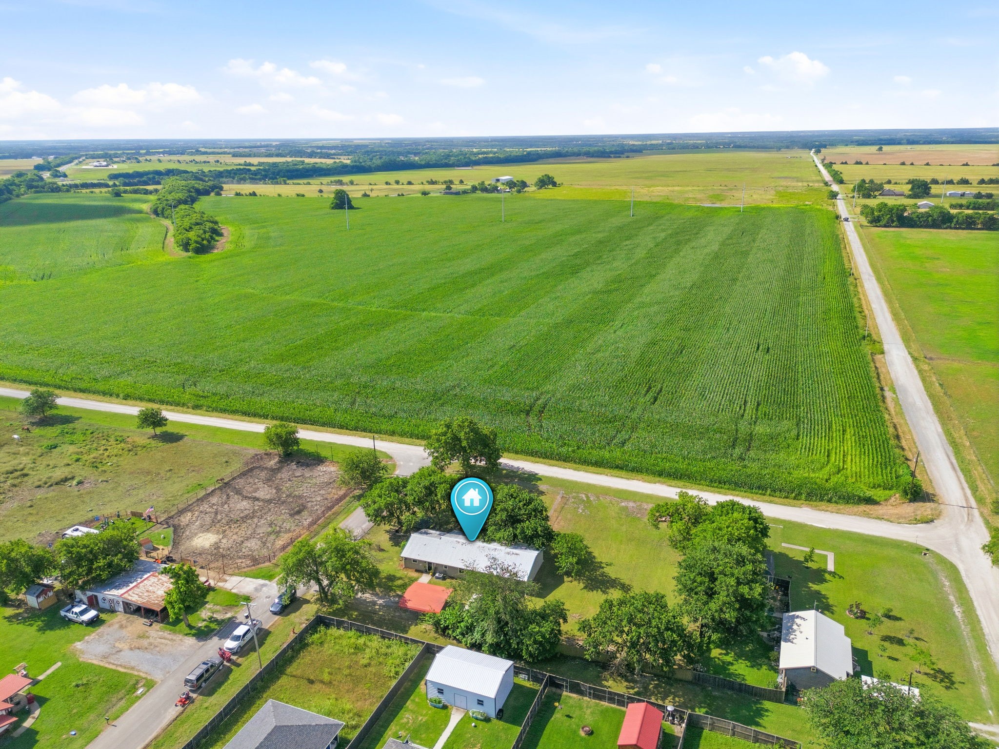300 W Locust Street Leonard TX 75452