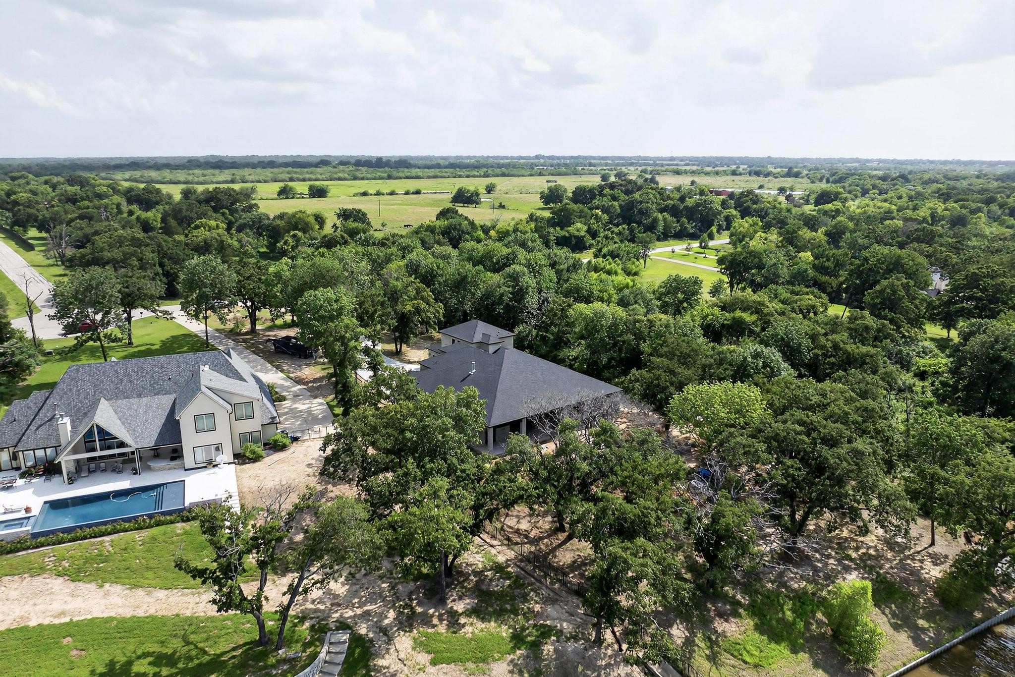 8743 Southern Shore Court Kemp TX 75143