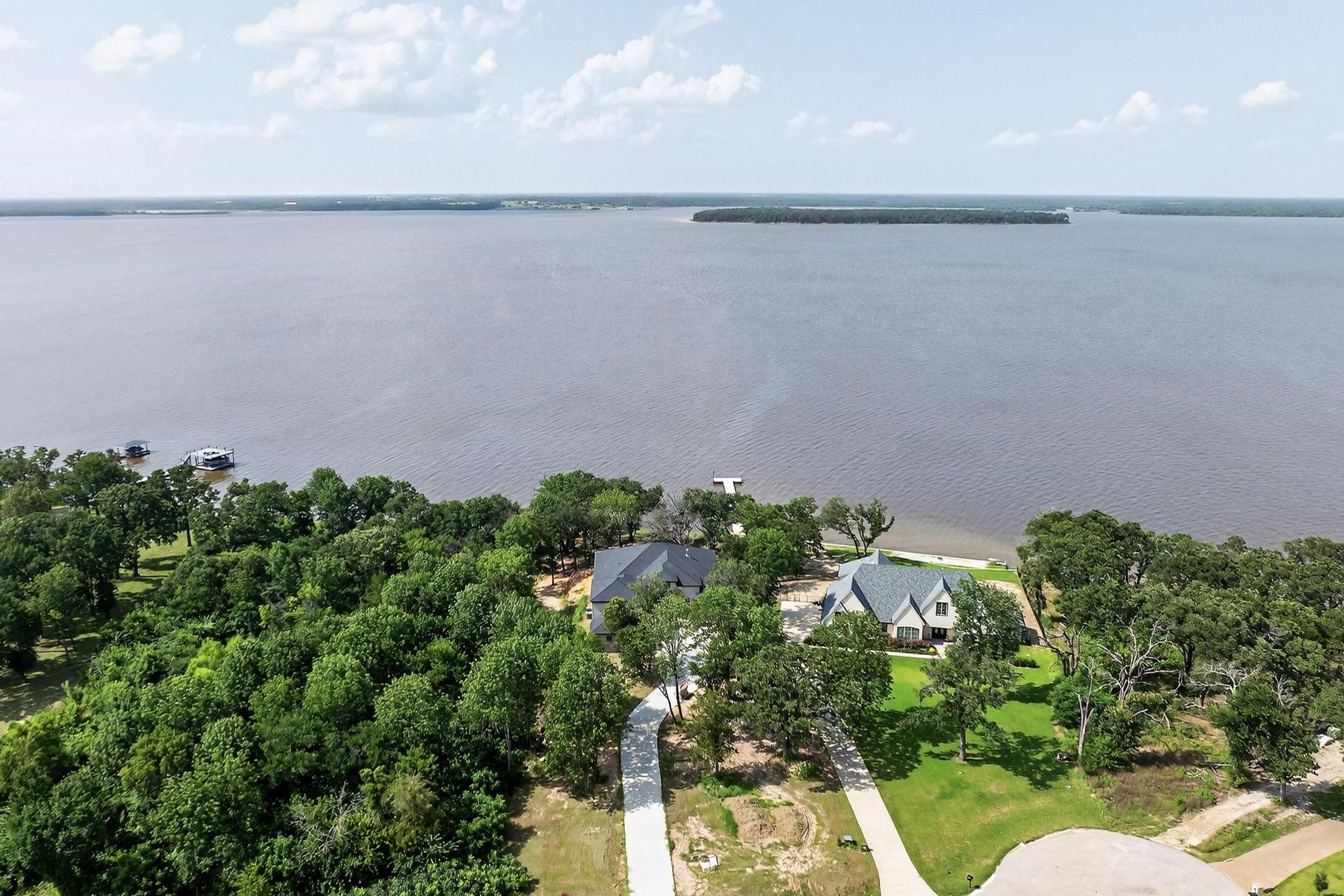 8743 Southern Shore Court Kemp TX 75143