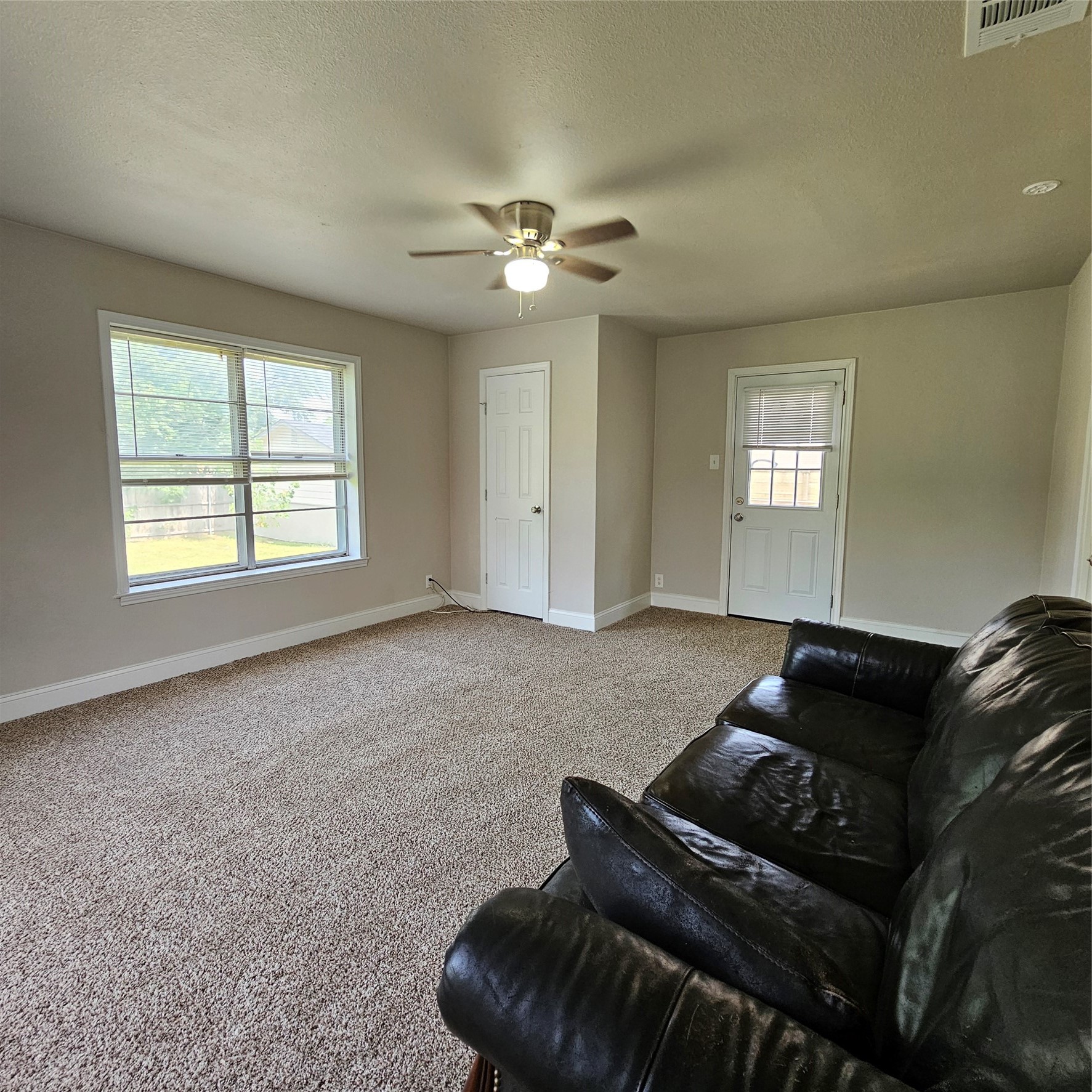 802 Brown Trail Bedford TX 76022