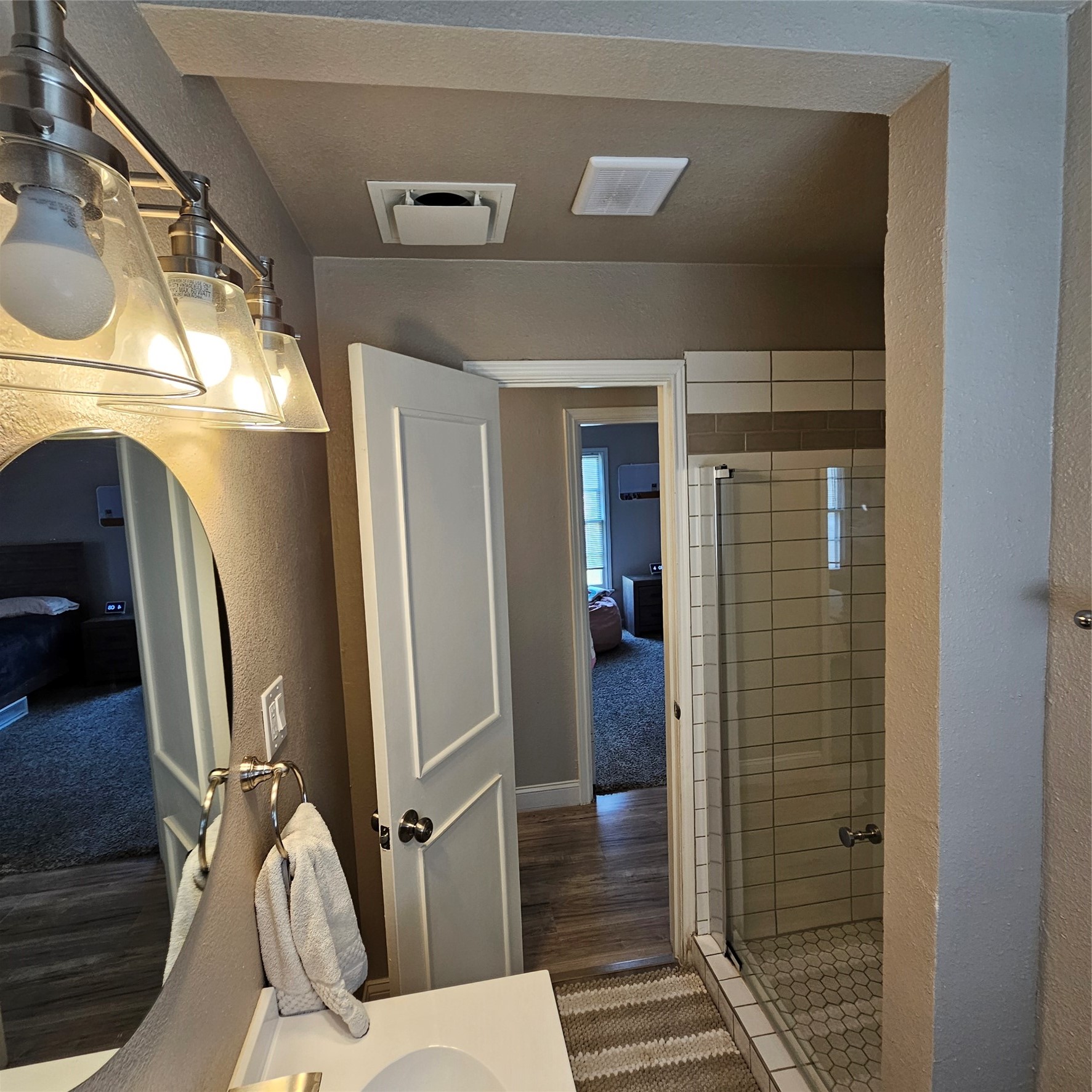 802 Brown Trail Bedford TX 76022