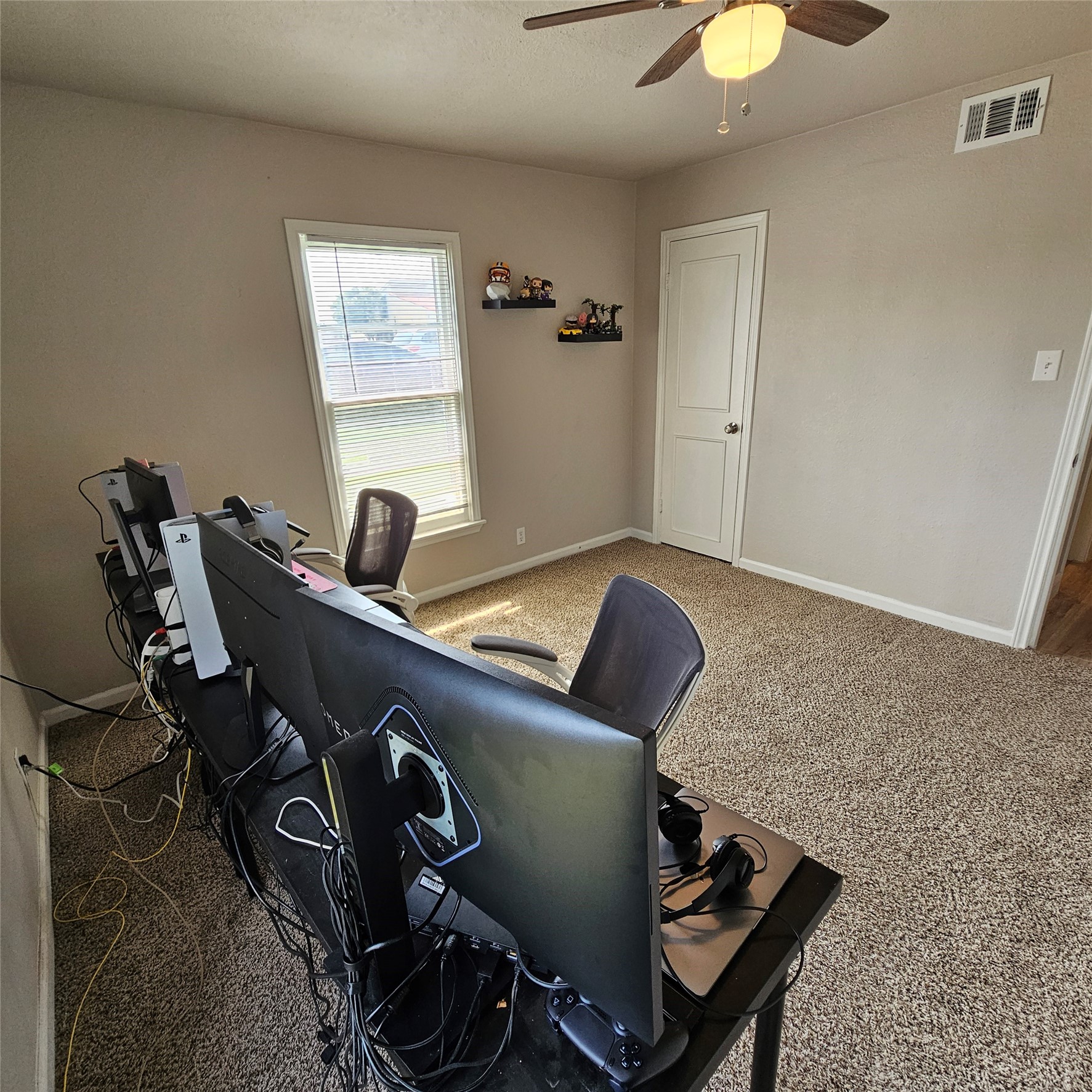 802 Brown Trail Bedford TX 76022