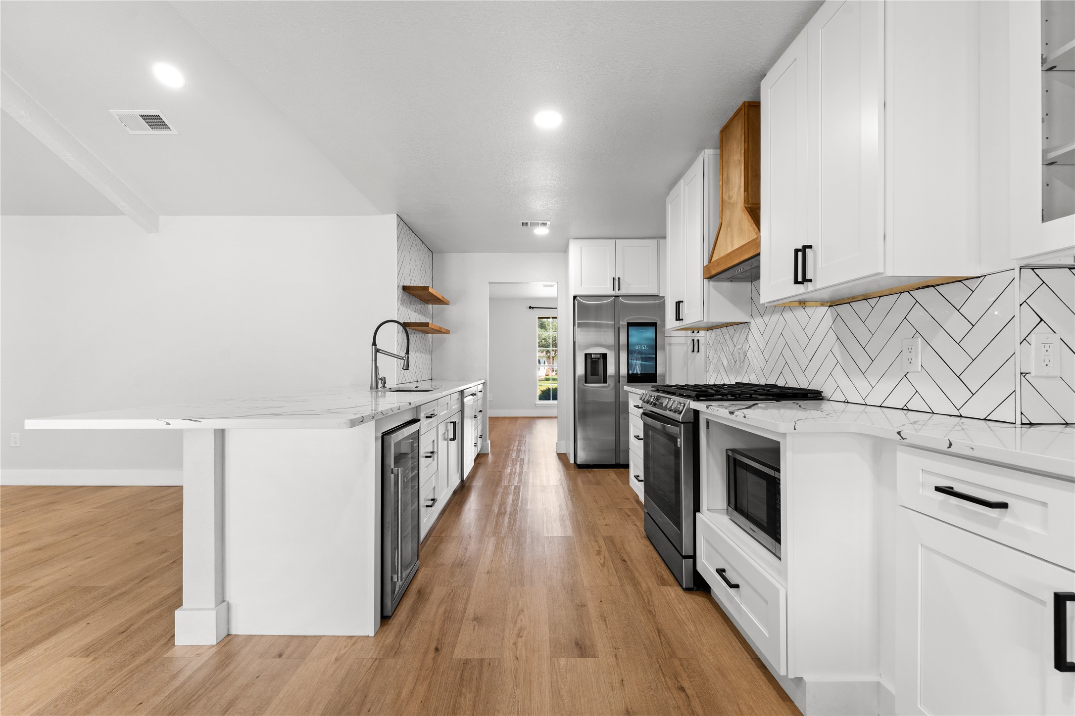 1109 Knotty Oaks Drive Woodway TX 76712