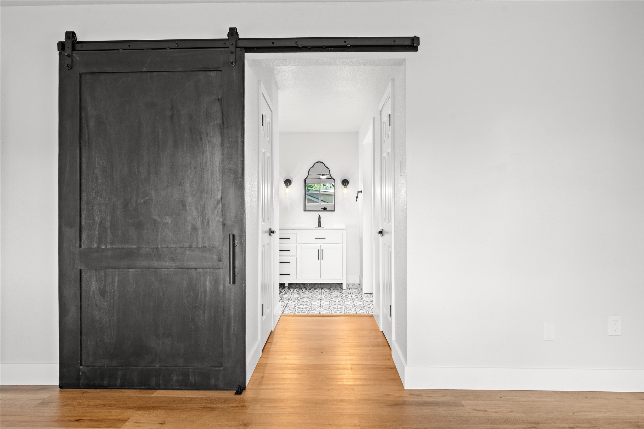 1109 Knotty Oaks Drive Woodway TX 76712