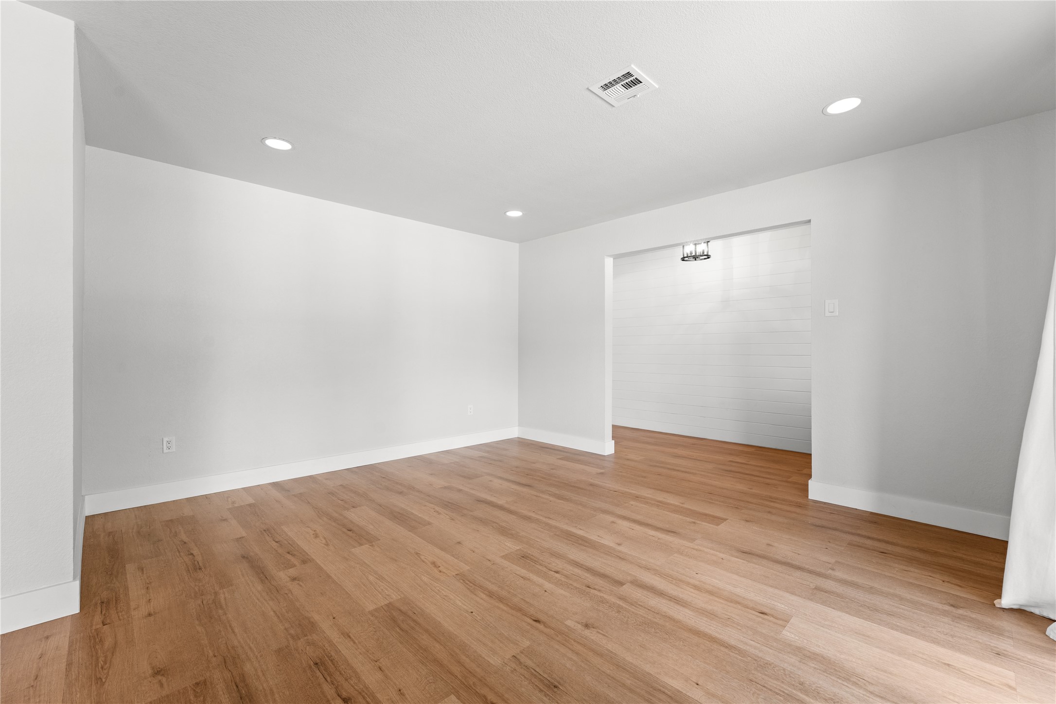 1109 Knotty Oaks Drive Woodway TX 76712