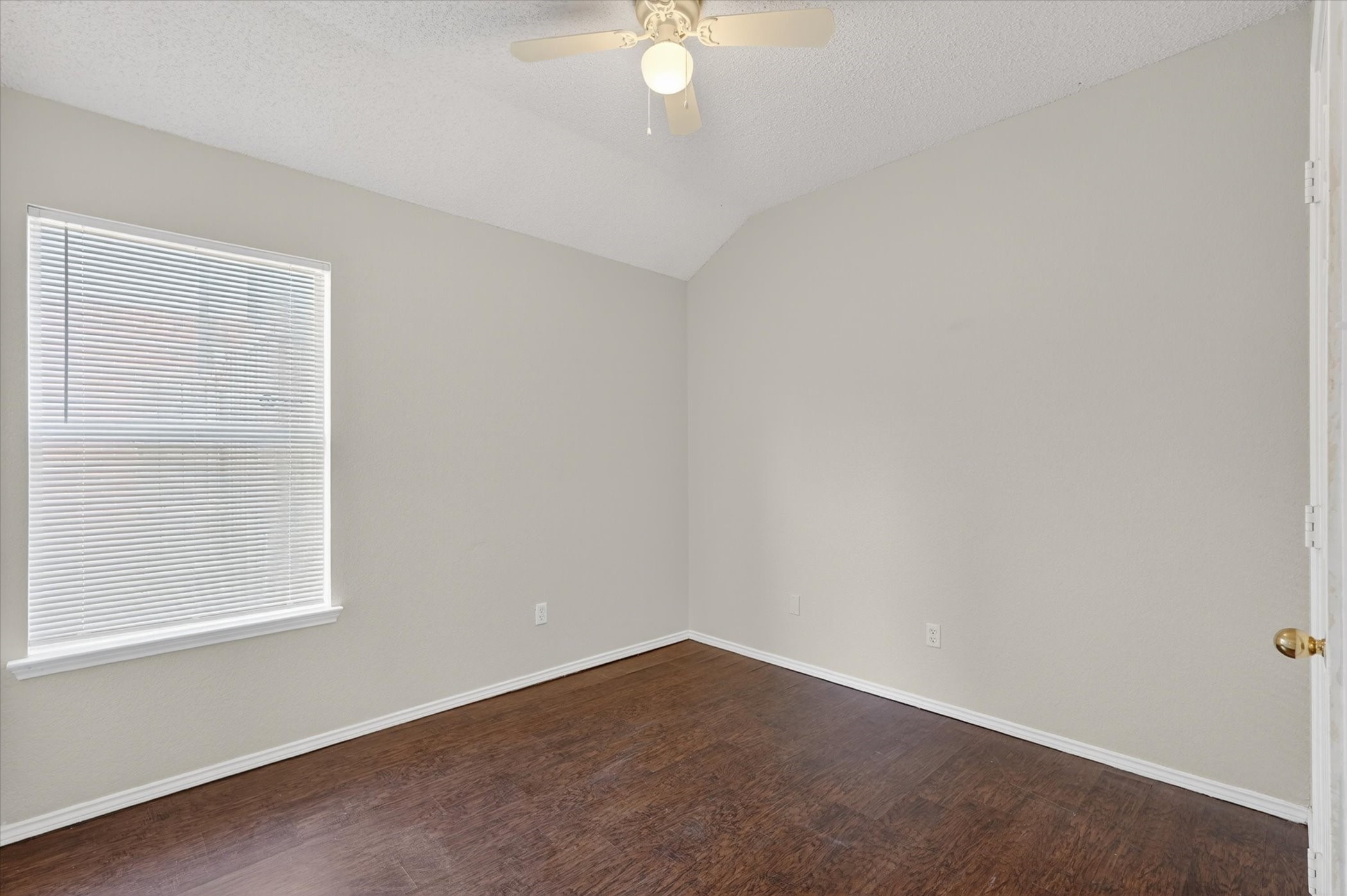 830 Orian Drive Mesquite TX 75181