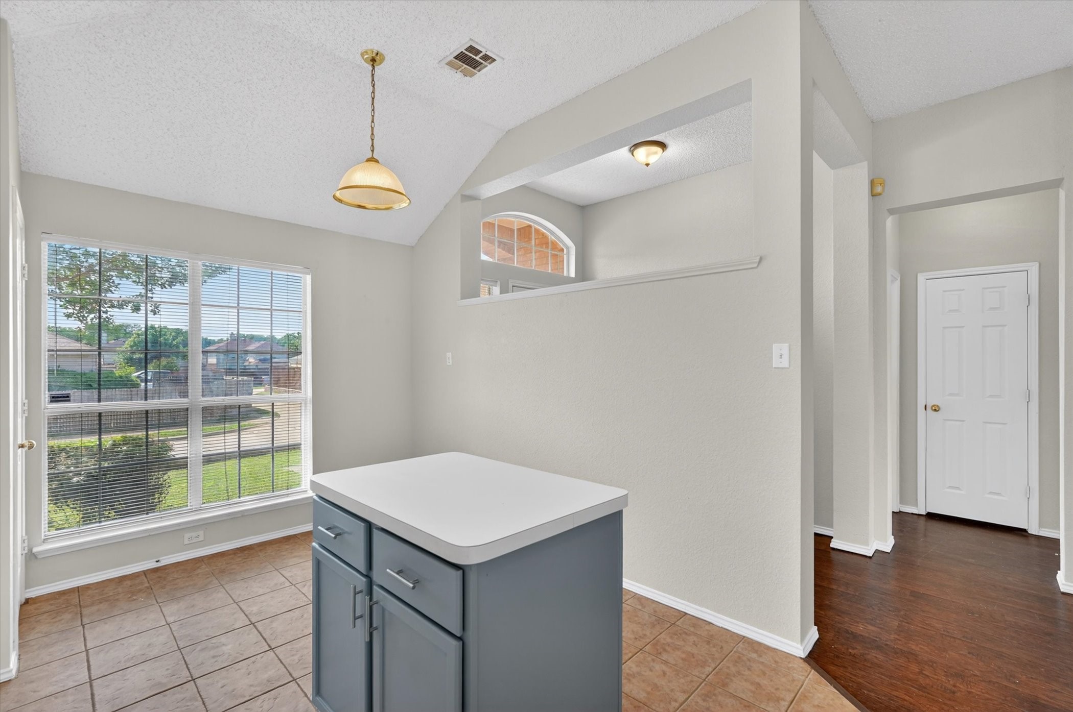 830 Orian Drive Mesquite TX 75181