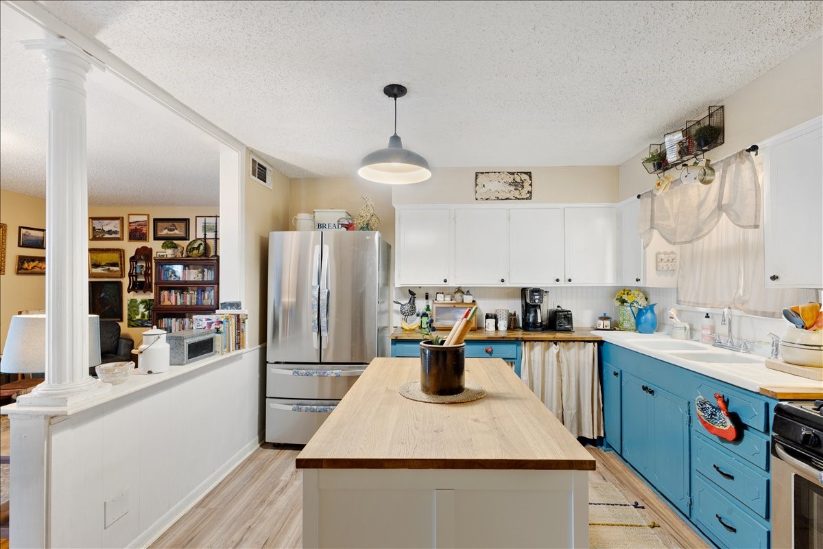 1668 Murray Drive Garland TX 75042