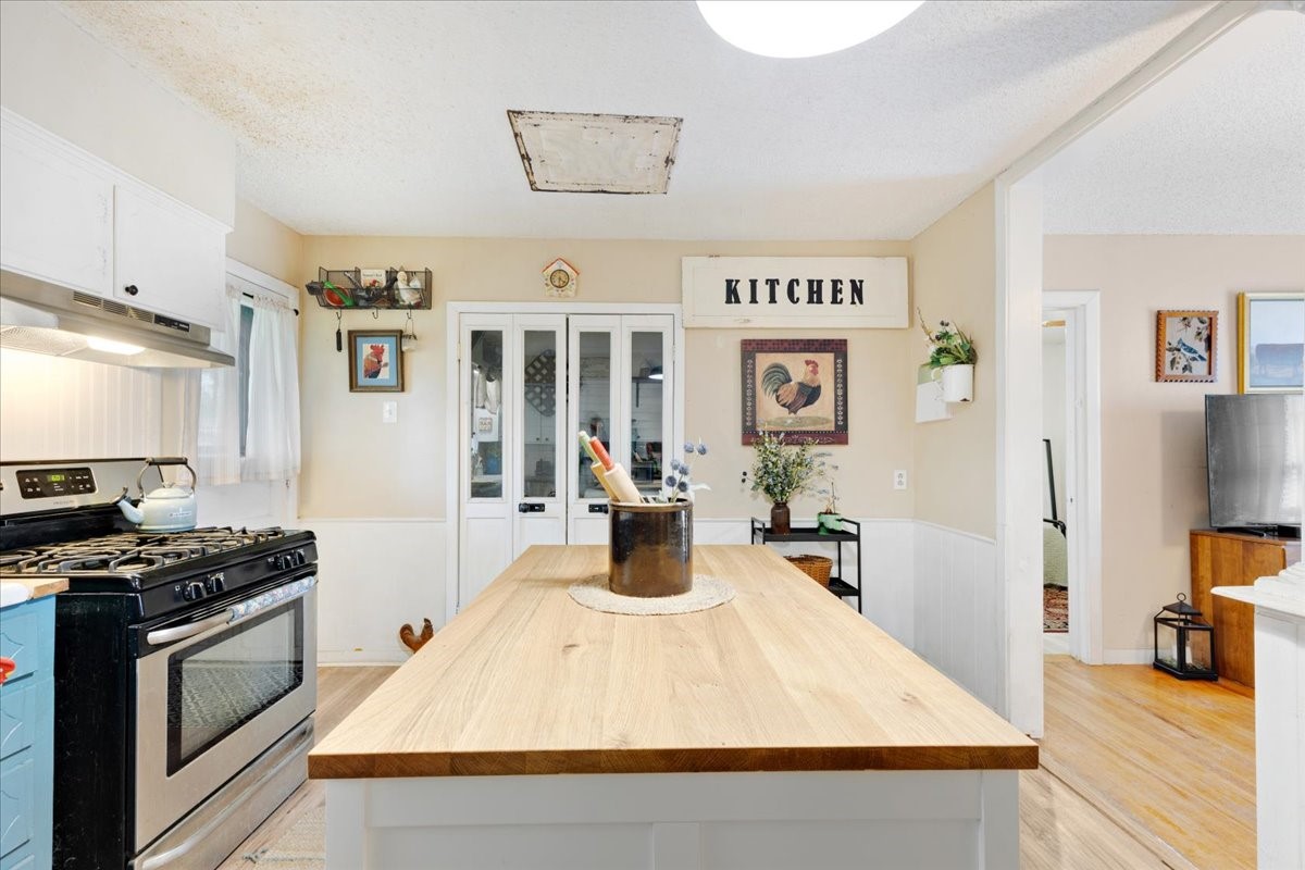 1668 Murray Drive Garland TX 75042