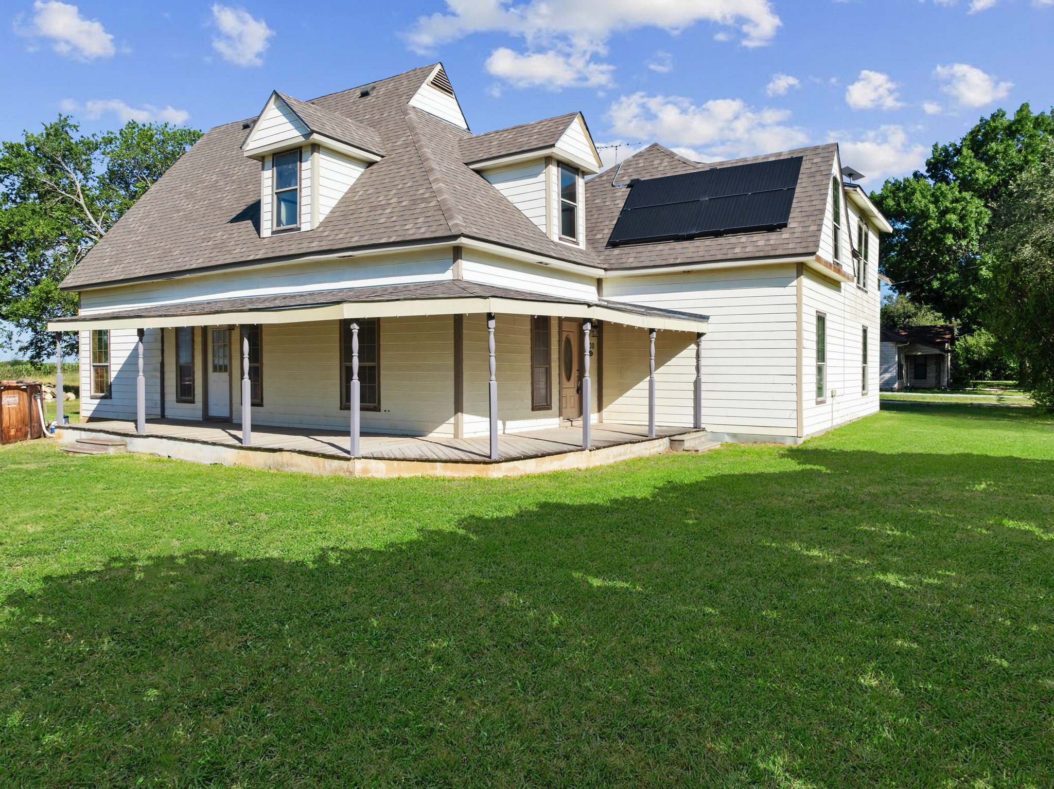700 Harrel Avenue Bynum TX 76631