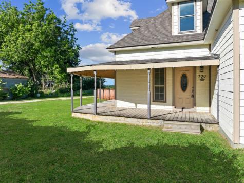 700 Harrel Avenue Bynum TX 76631