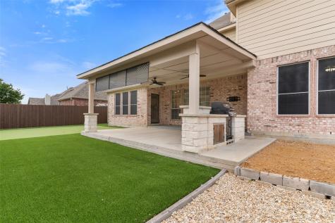 5912 Crestberry Lane Sachse TX 75048