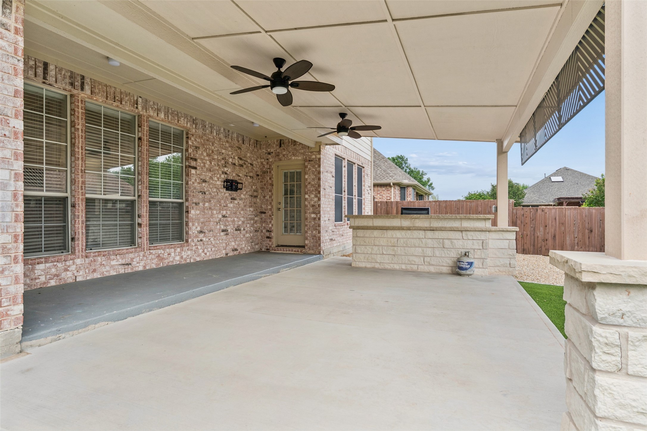 5912 Crestberry Lane Sachse TX 75048