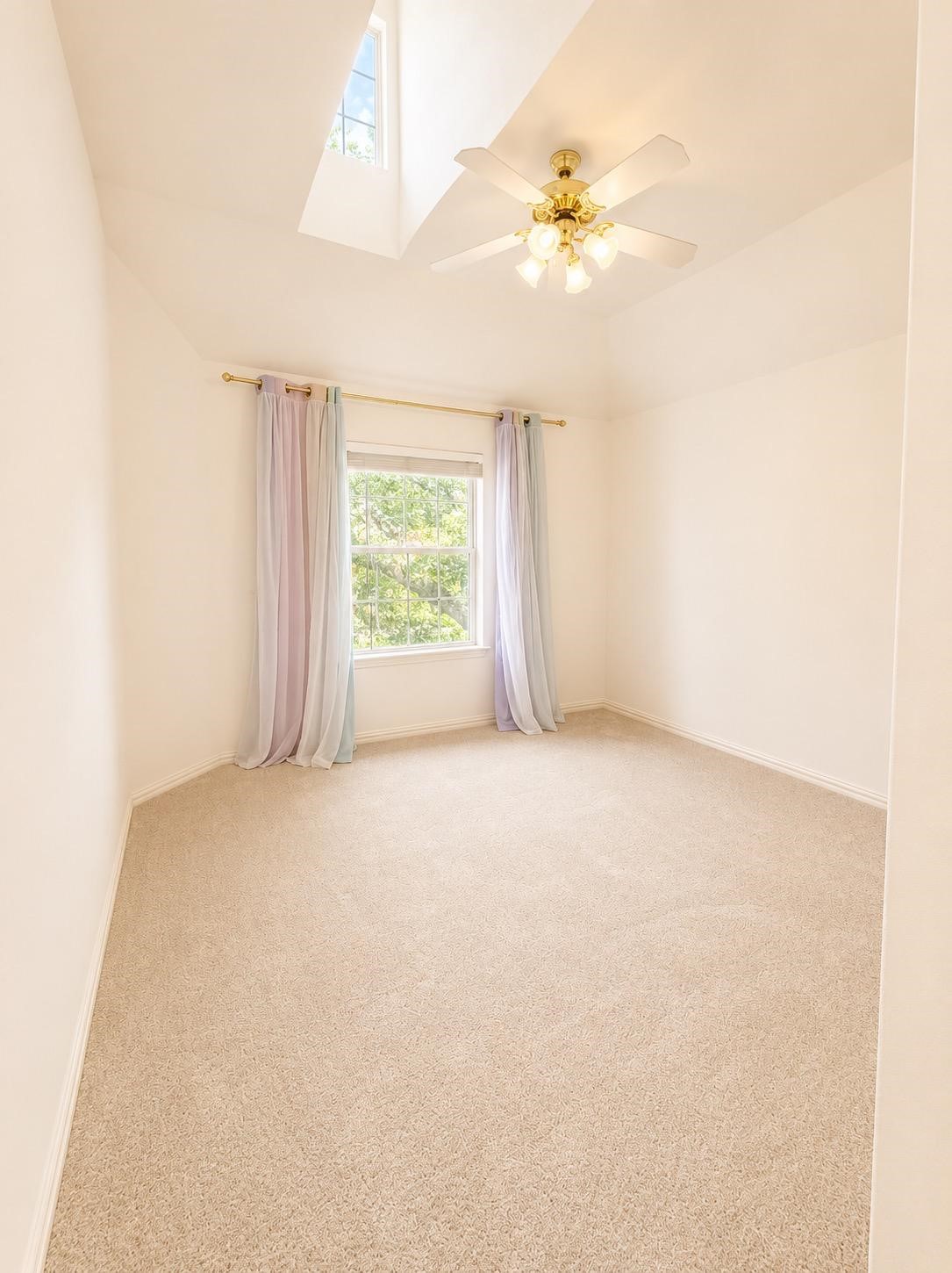 18283 Meandering Way Dallas TX 75252