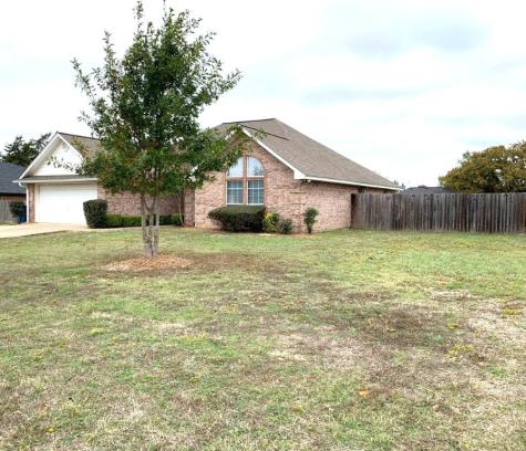 829 Greenwood Circle Lindale TX 75771
