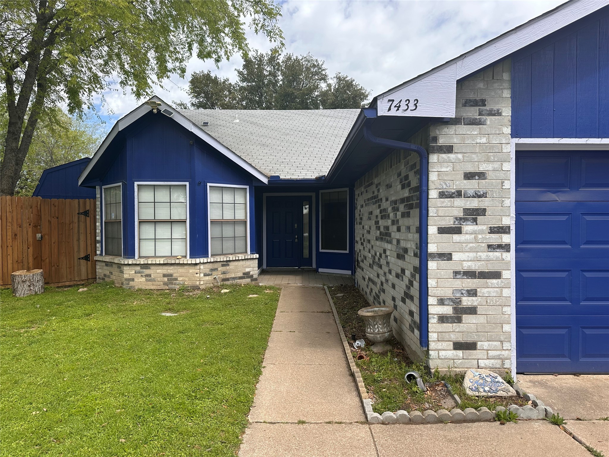 7433 Waterway Drive Fort Worth TX 76137