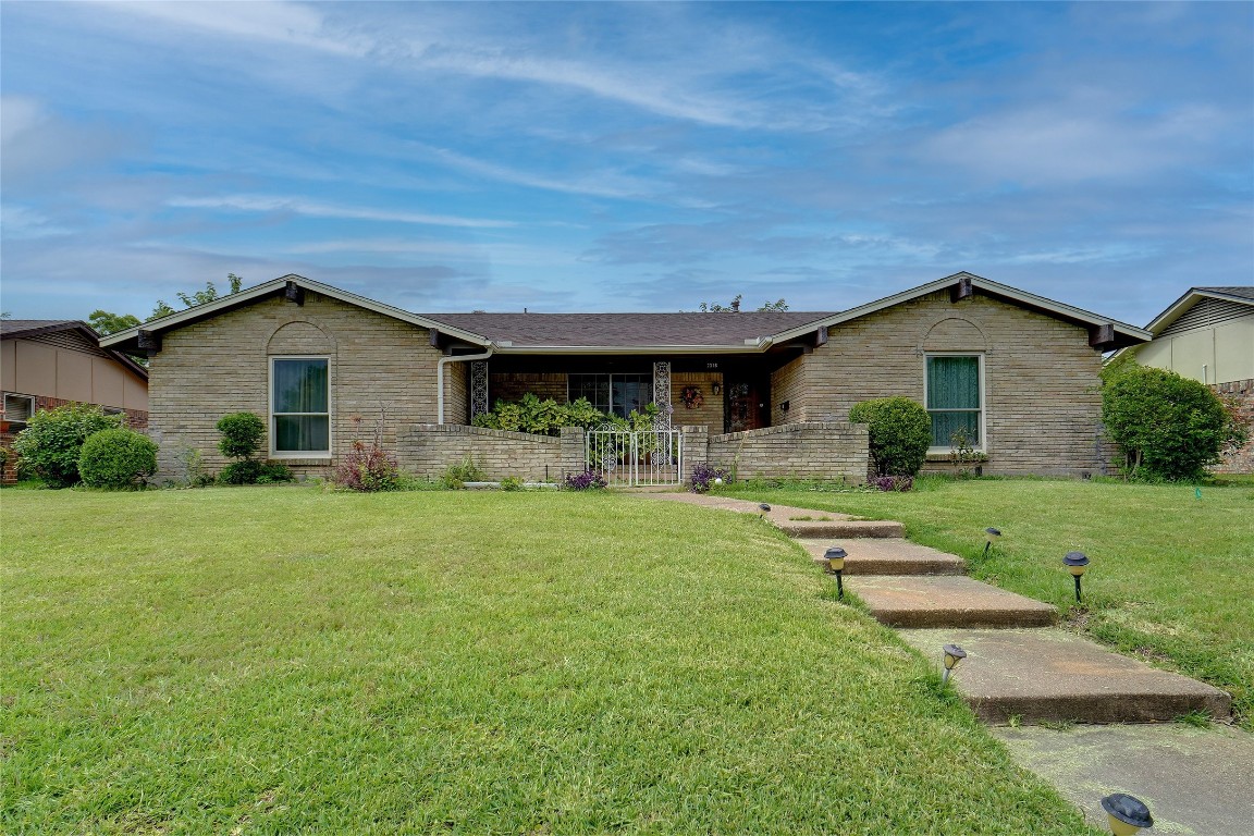 2316 Warm Springs Road Mesquite TX 75149
