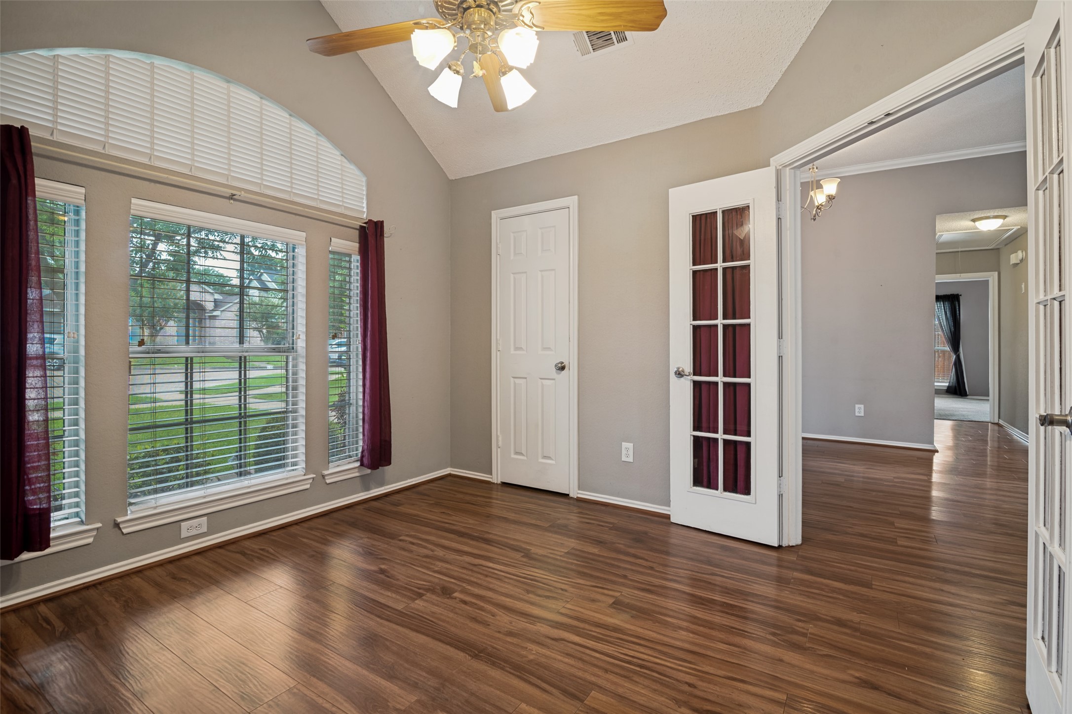 530 Gettysburg Street Mesquite TX 75149