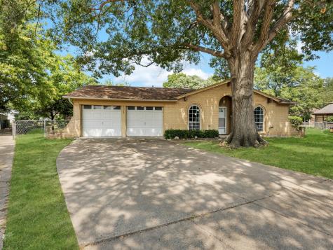 7529 Susan Court North Richland Hills TX 76180