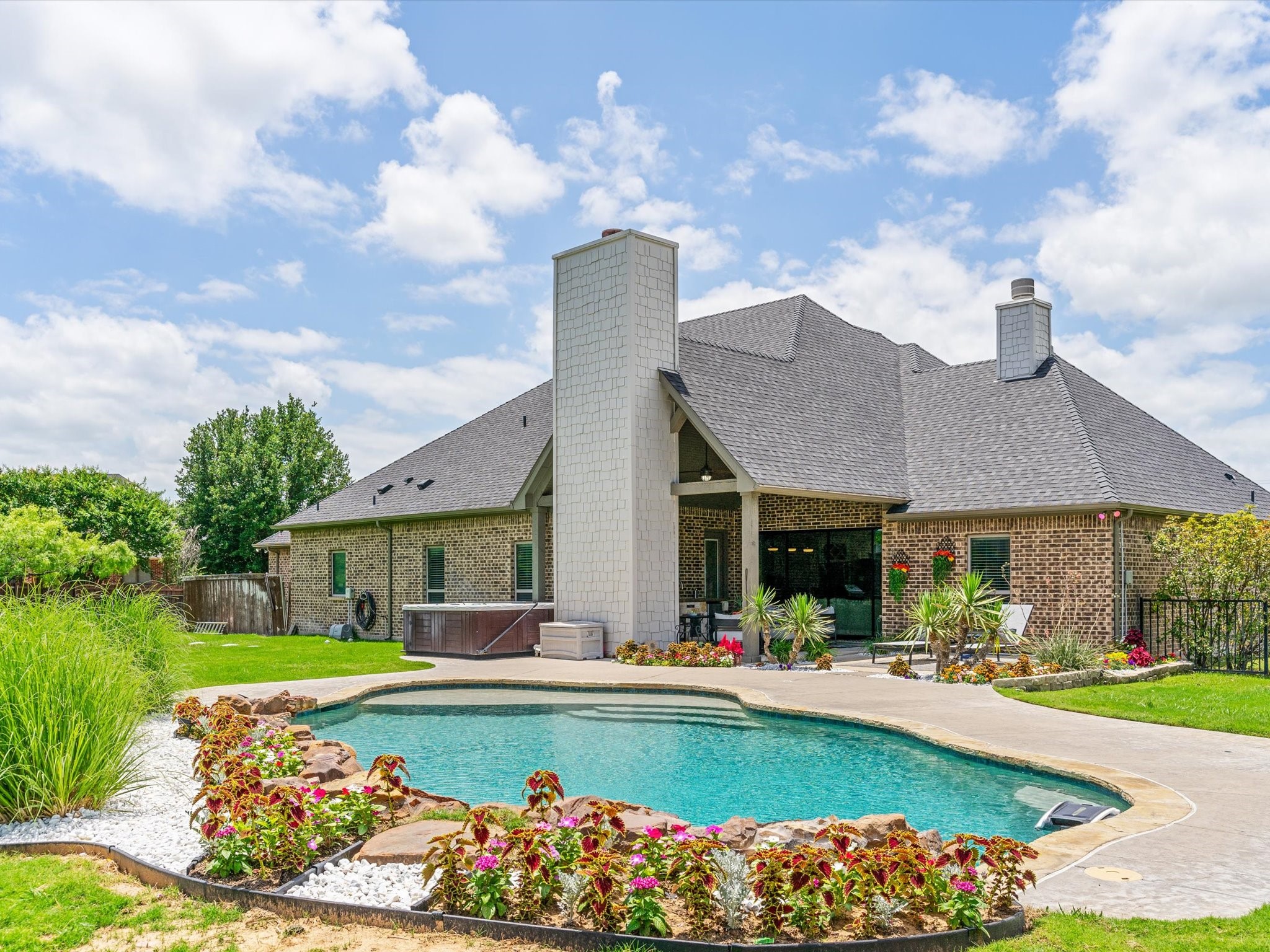 111 Old Base Road Aurora TX 76078