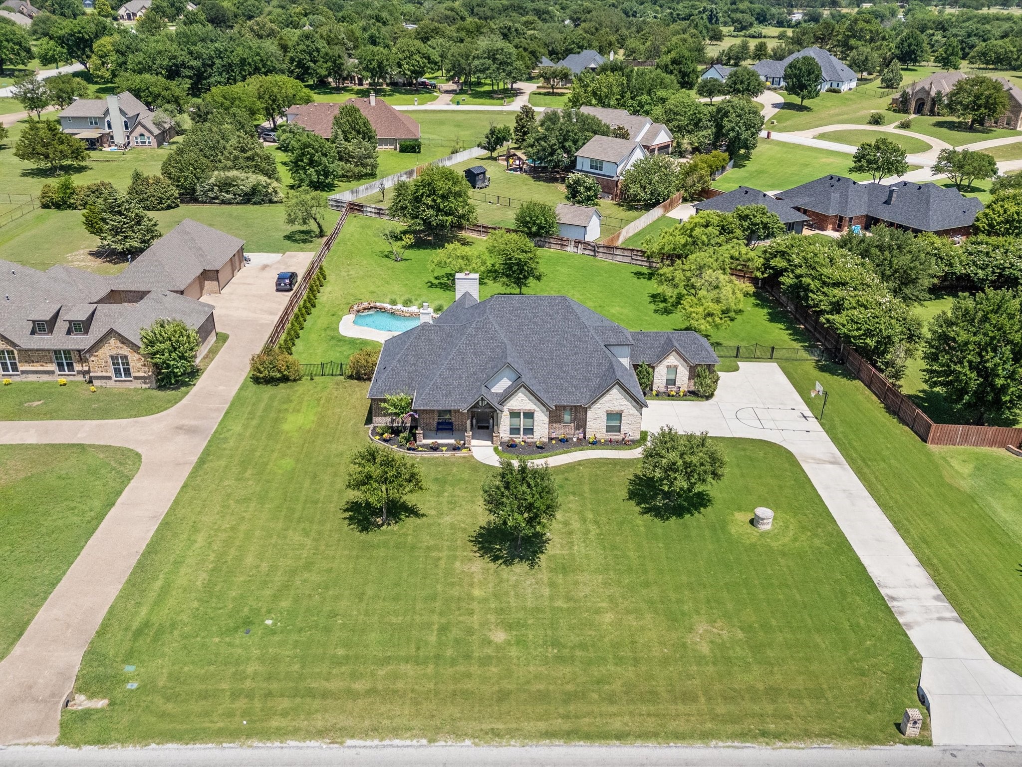 111 Old Base Road Aurora TX 76078