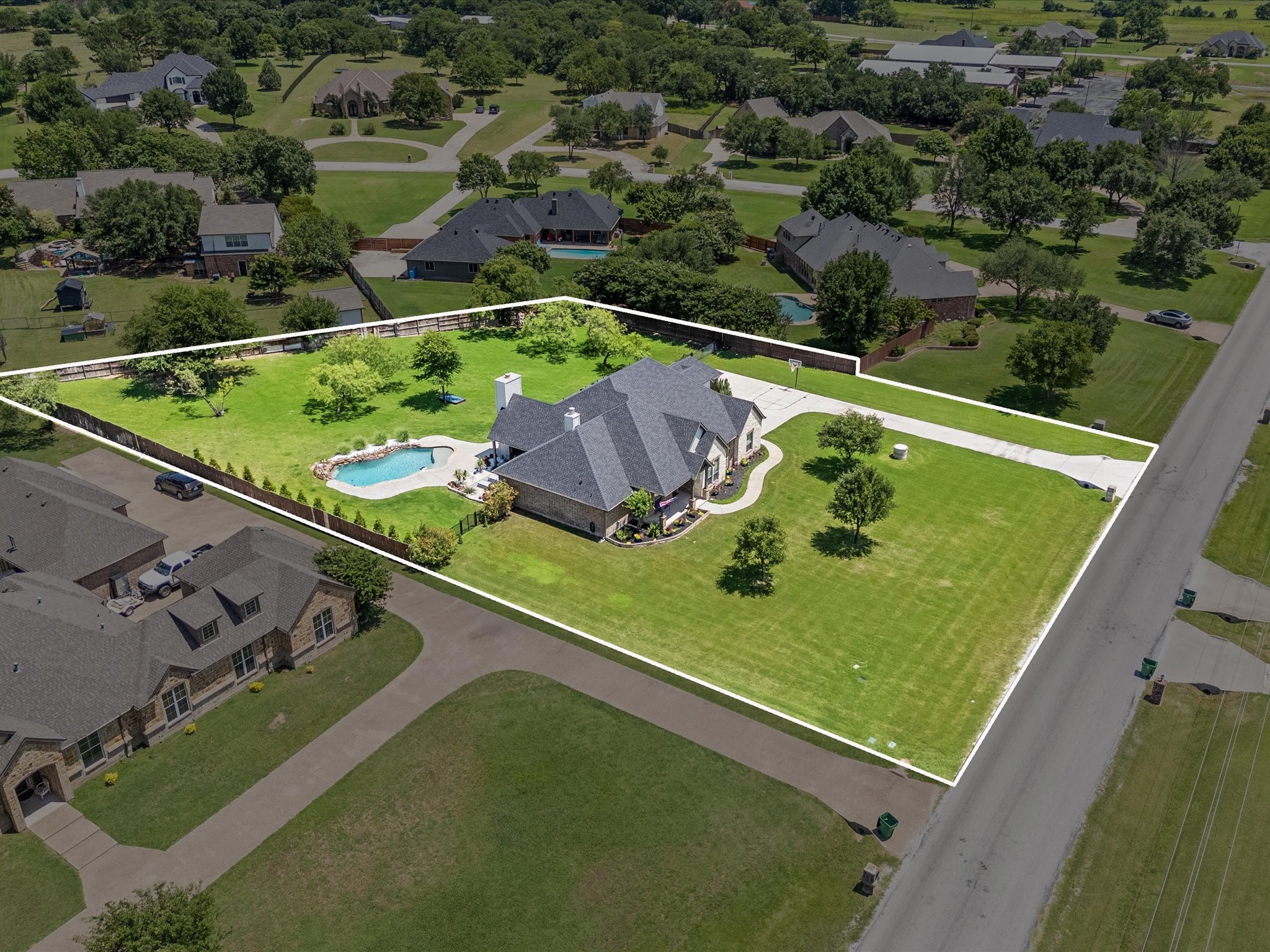 111 Old Base Road Aurora TX 76078