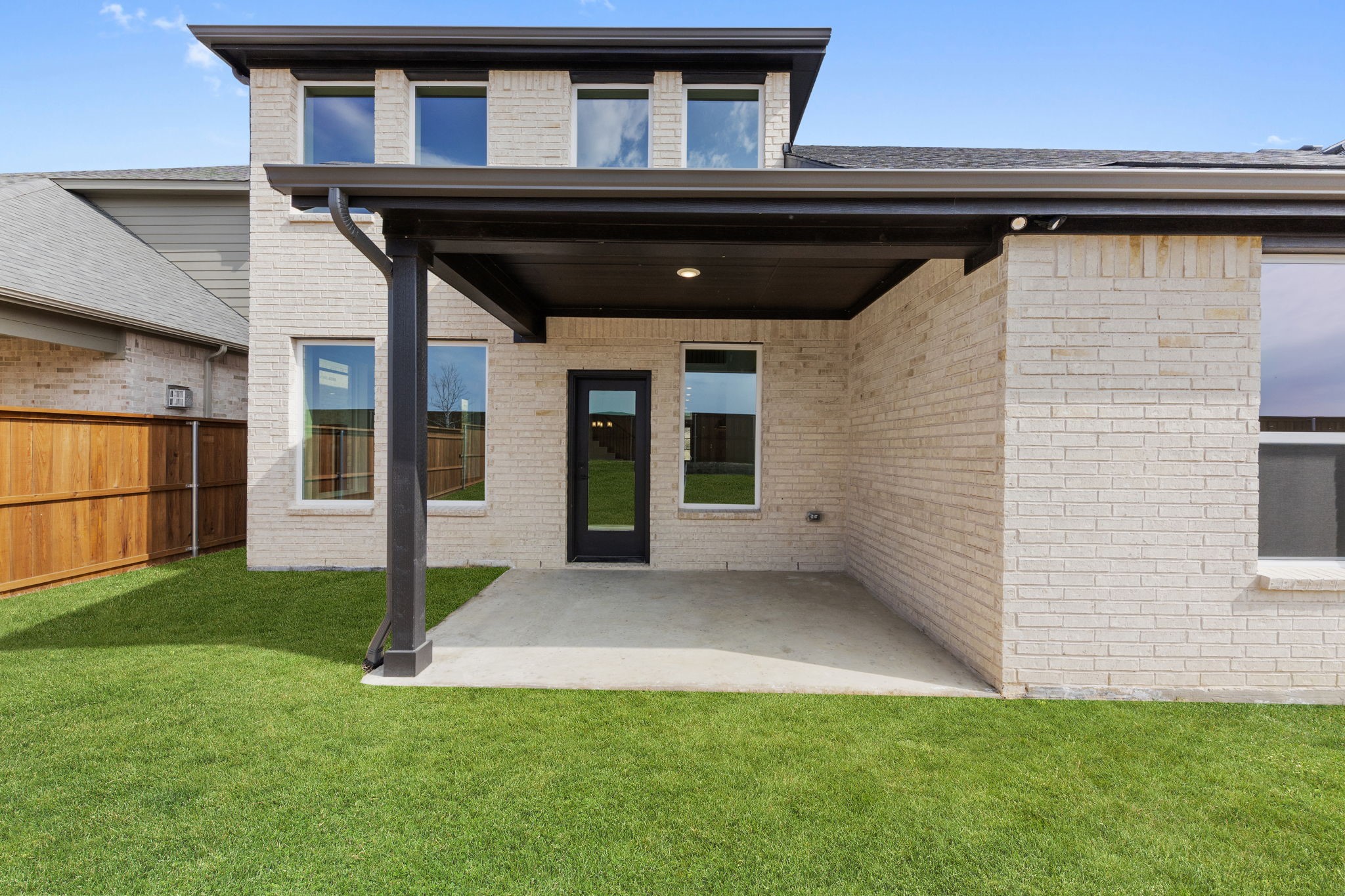 5824 Blackwell Avenue Pilot Point TX 75009