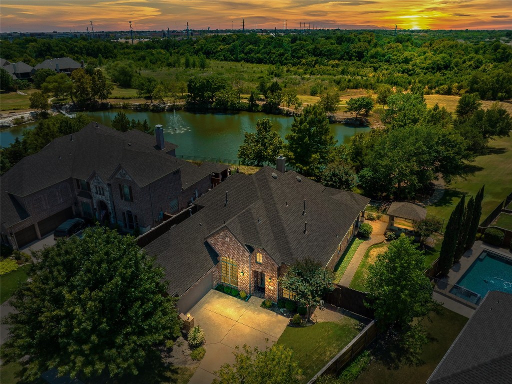1209 Howard Lane Garland TX 75044