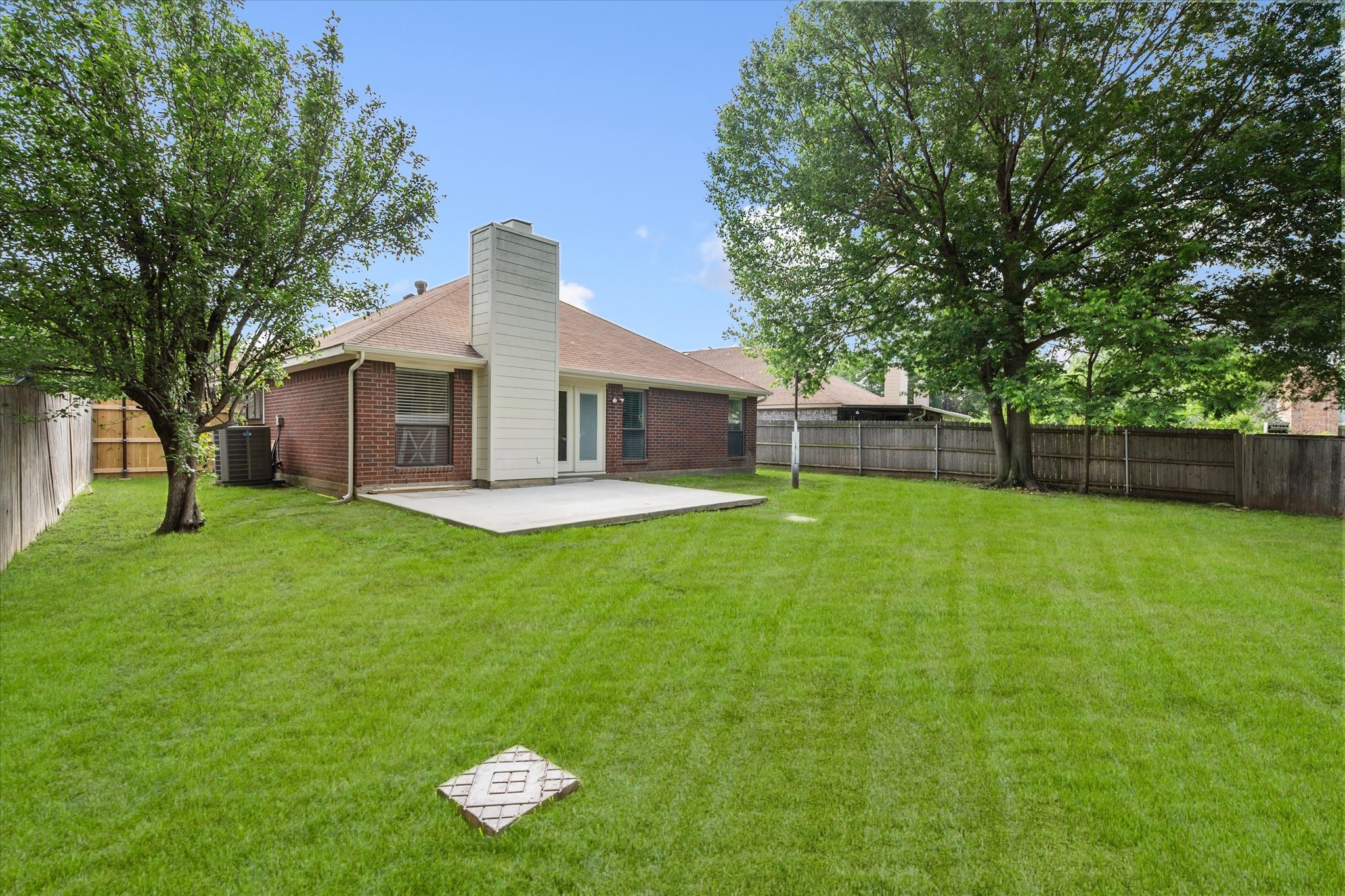 7009 Bentley Avenue Fort Worth TX 76137