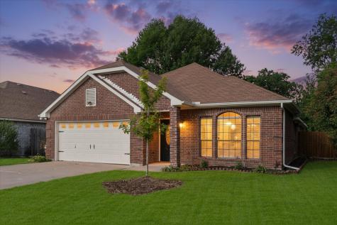 7009 Bentley Avenue Fort Worth TX 76137