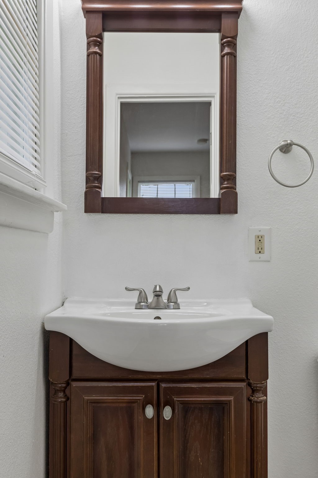 2513 Cumberland Drive Garland TX 75041