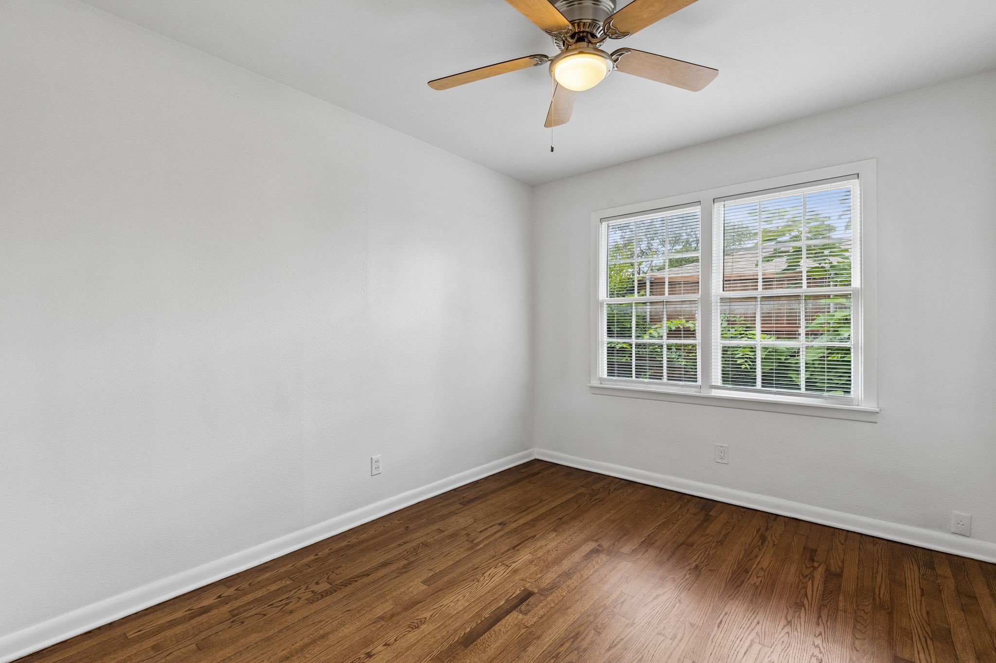 2513 Cumberland Drive Garland TX 75041