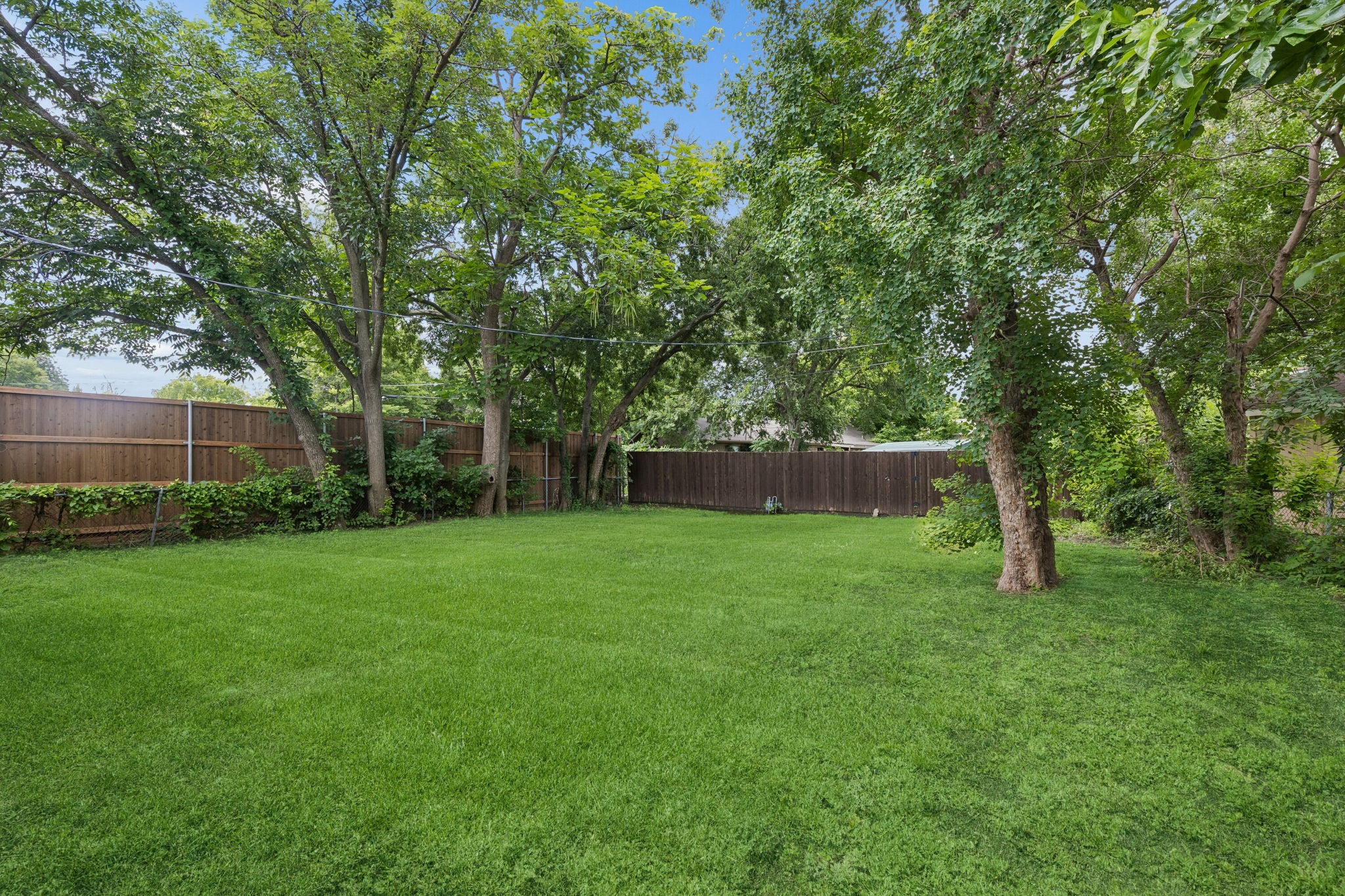 2513 Cumberland Drive Garland TX 75041