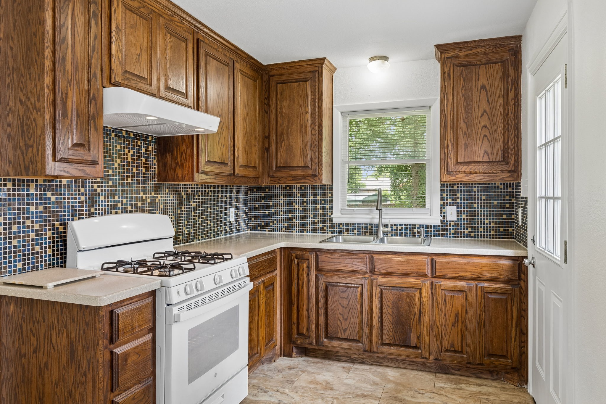 2513 Cumberland Drive Garland TX 75041