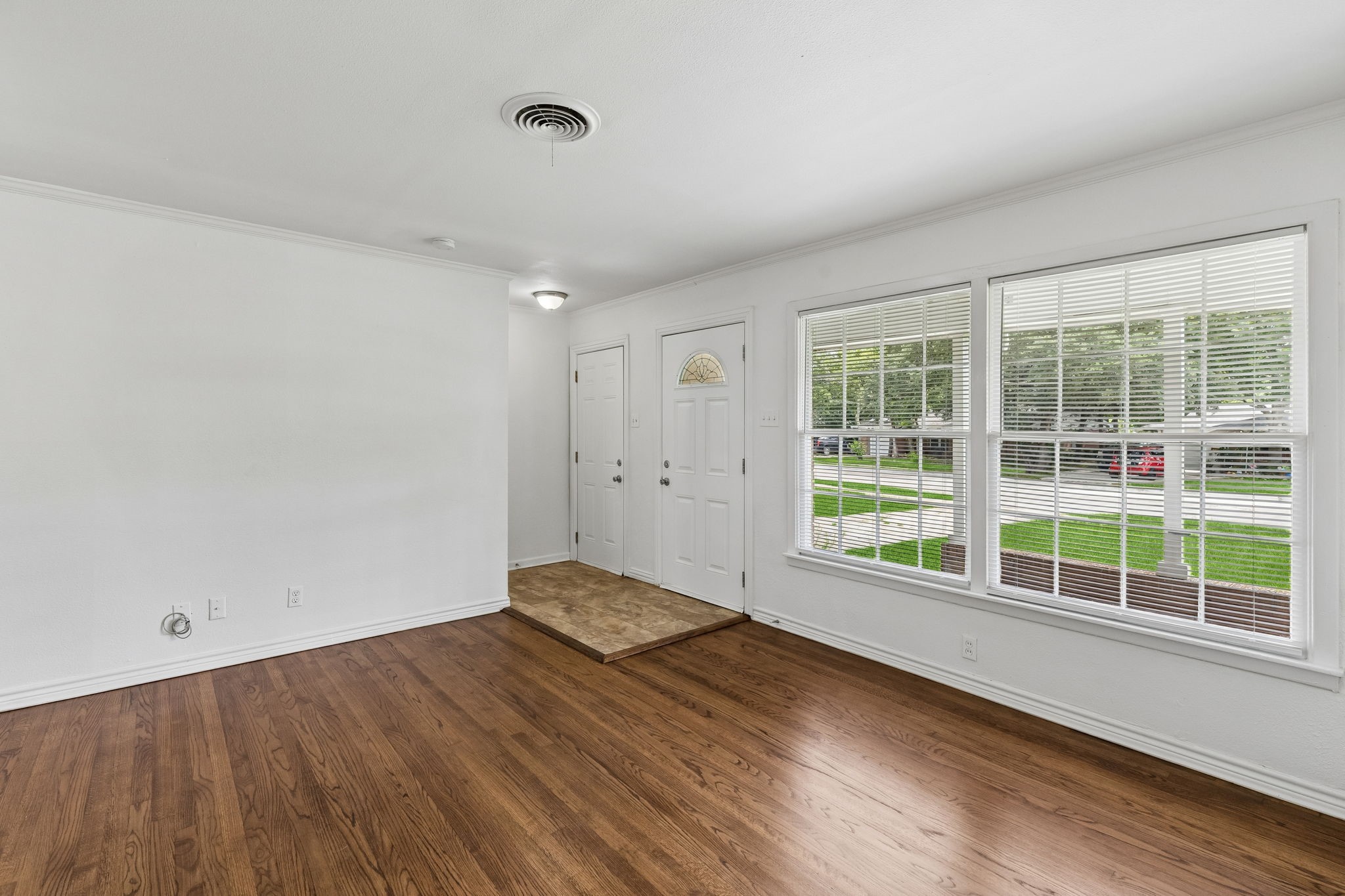 2513 Cumberland Drive Garland TX 75041